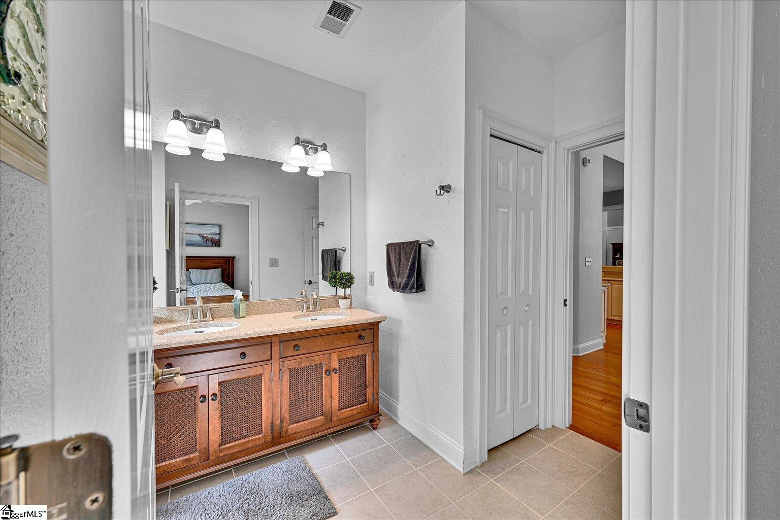106 Stagecoach Court Property Photo 15