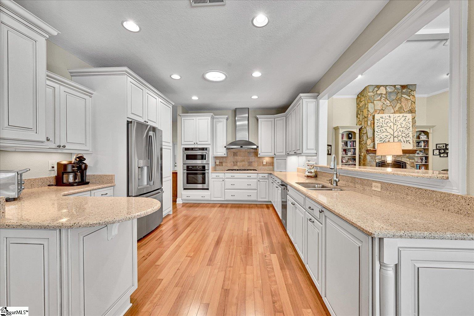 106 Stagecoach Court Property Photo 33
