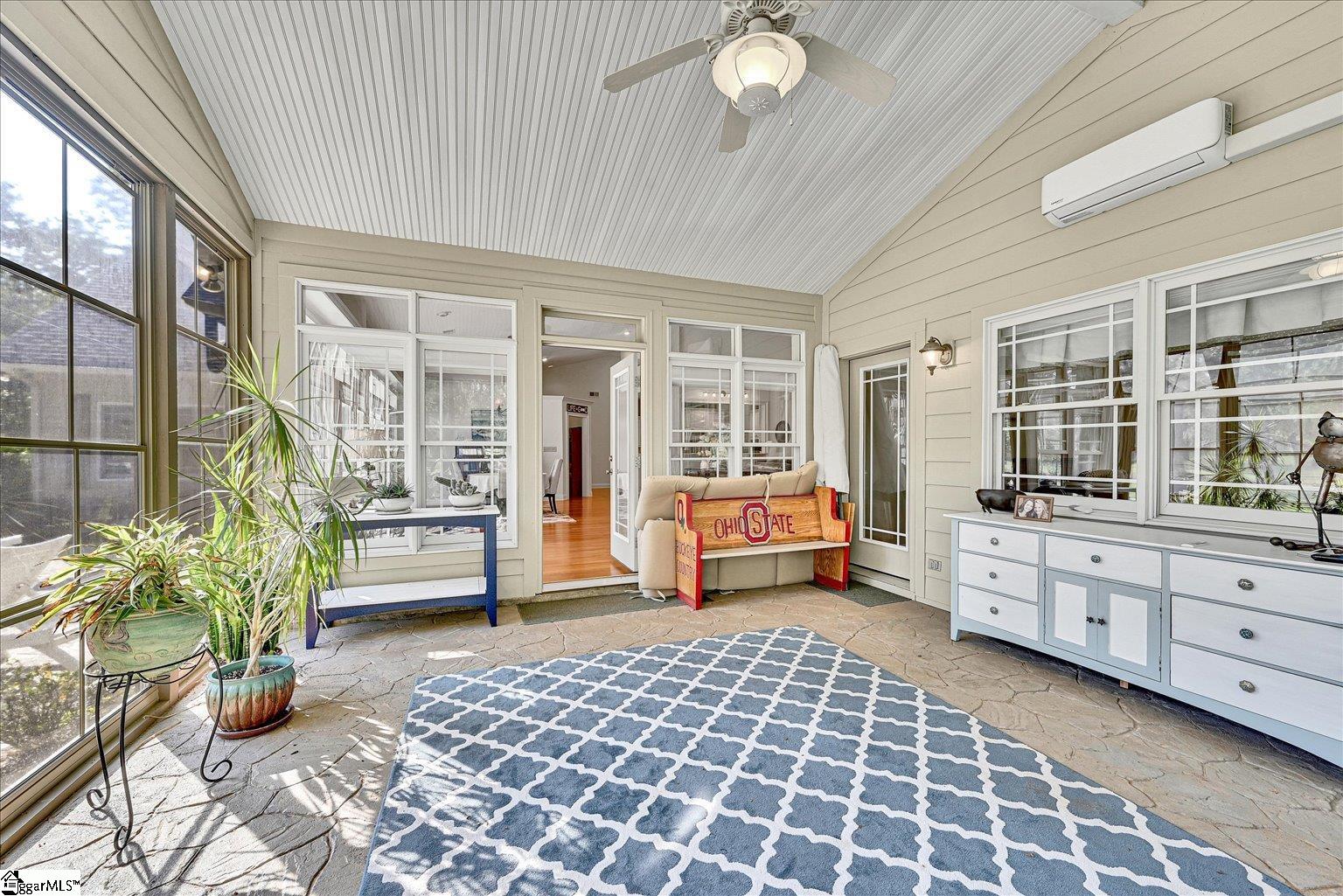 106 Stagecoach Court Property Photo 34