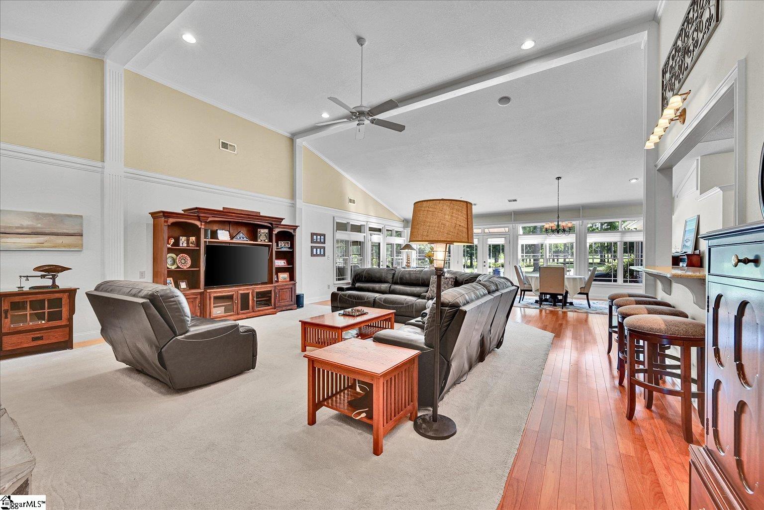 106 Stagecoach Court Property Photo 44