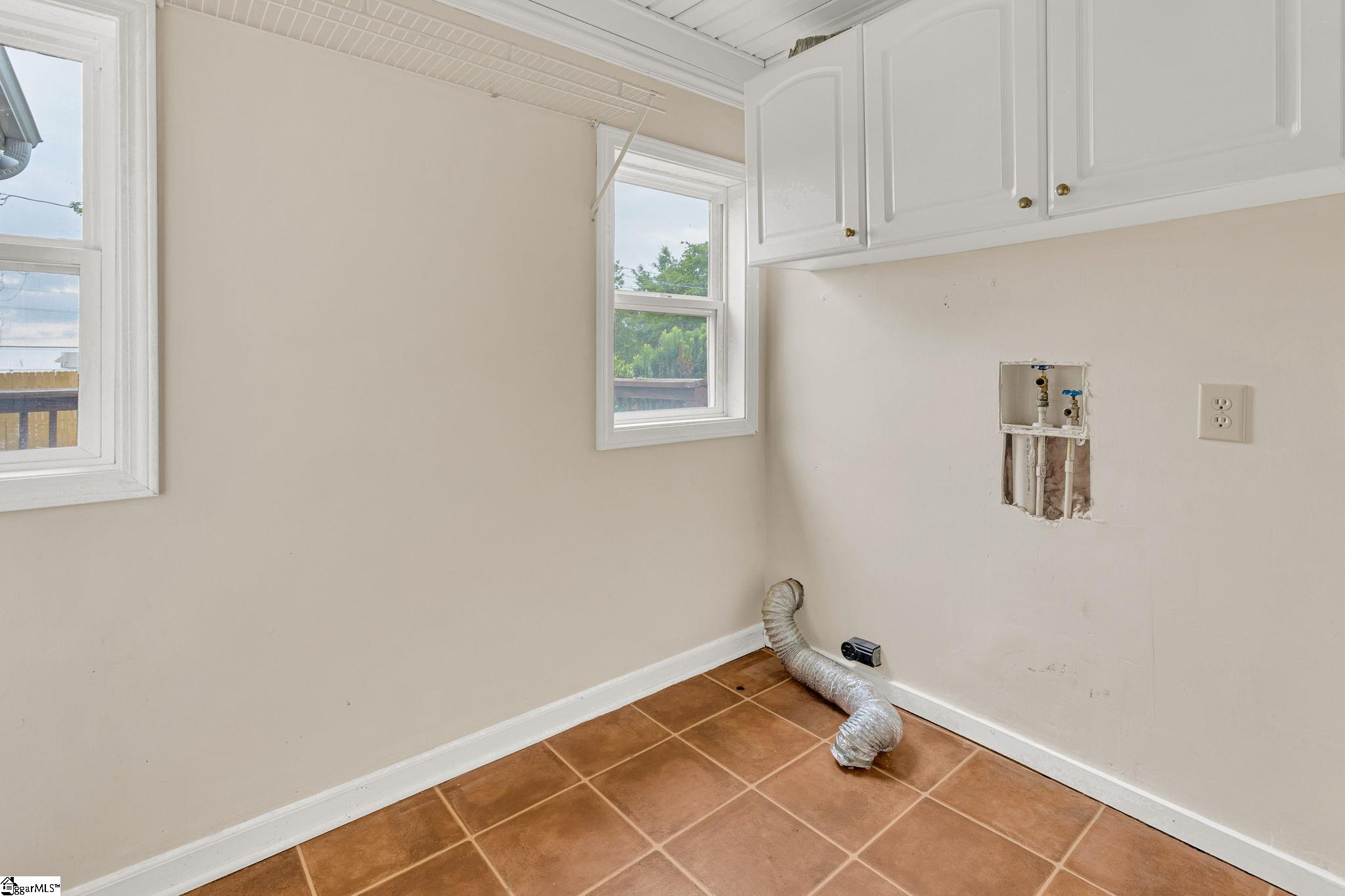 23 Fore Avenue Property Photo 17
