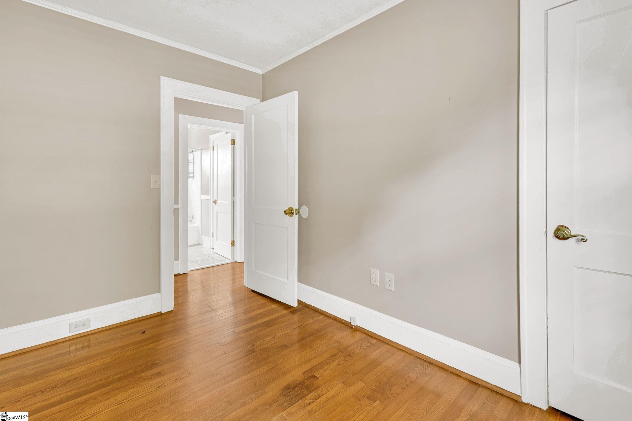 23 Fore Avenue Property Photo 20