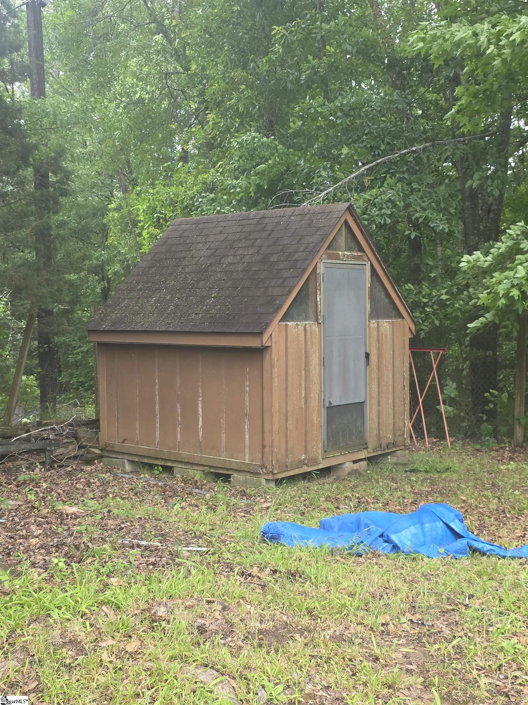 117 Arden Road Property Photo 8