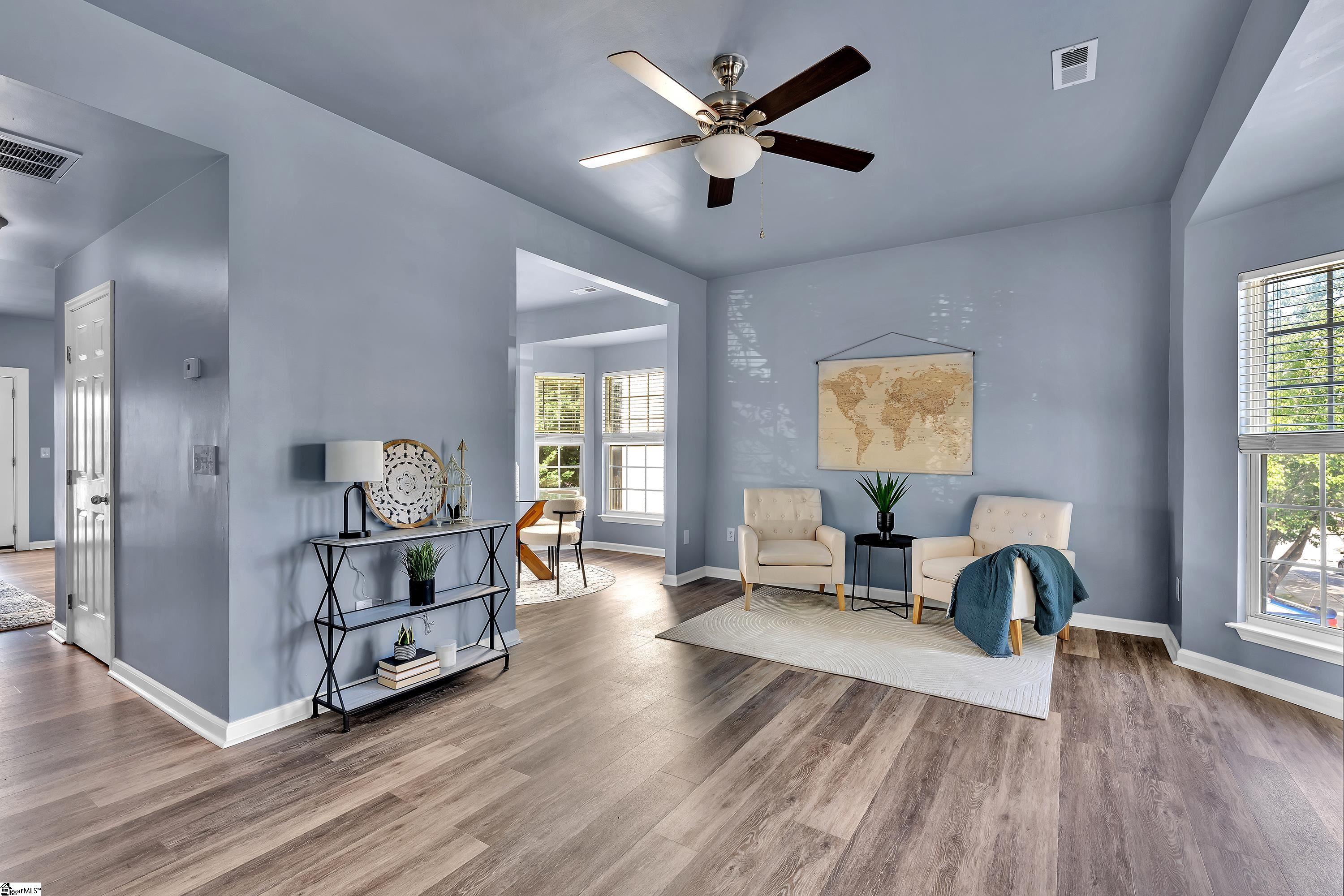 470 Canewood Place Property Photo 14