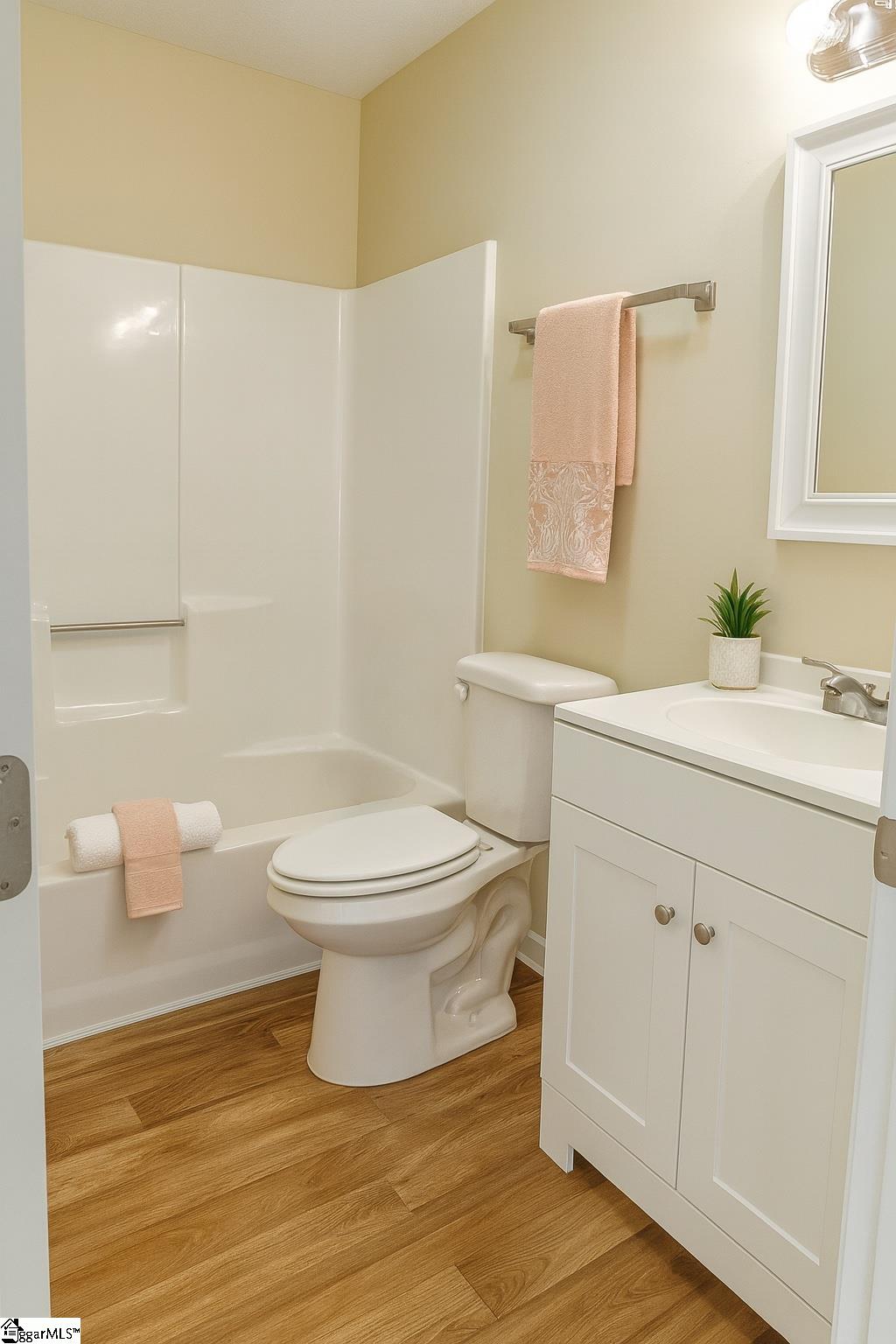 102 Heritage West Court Property Photo 10