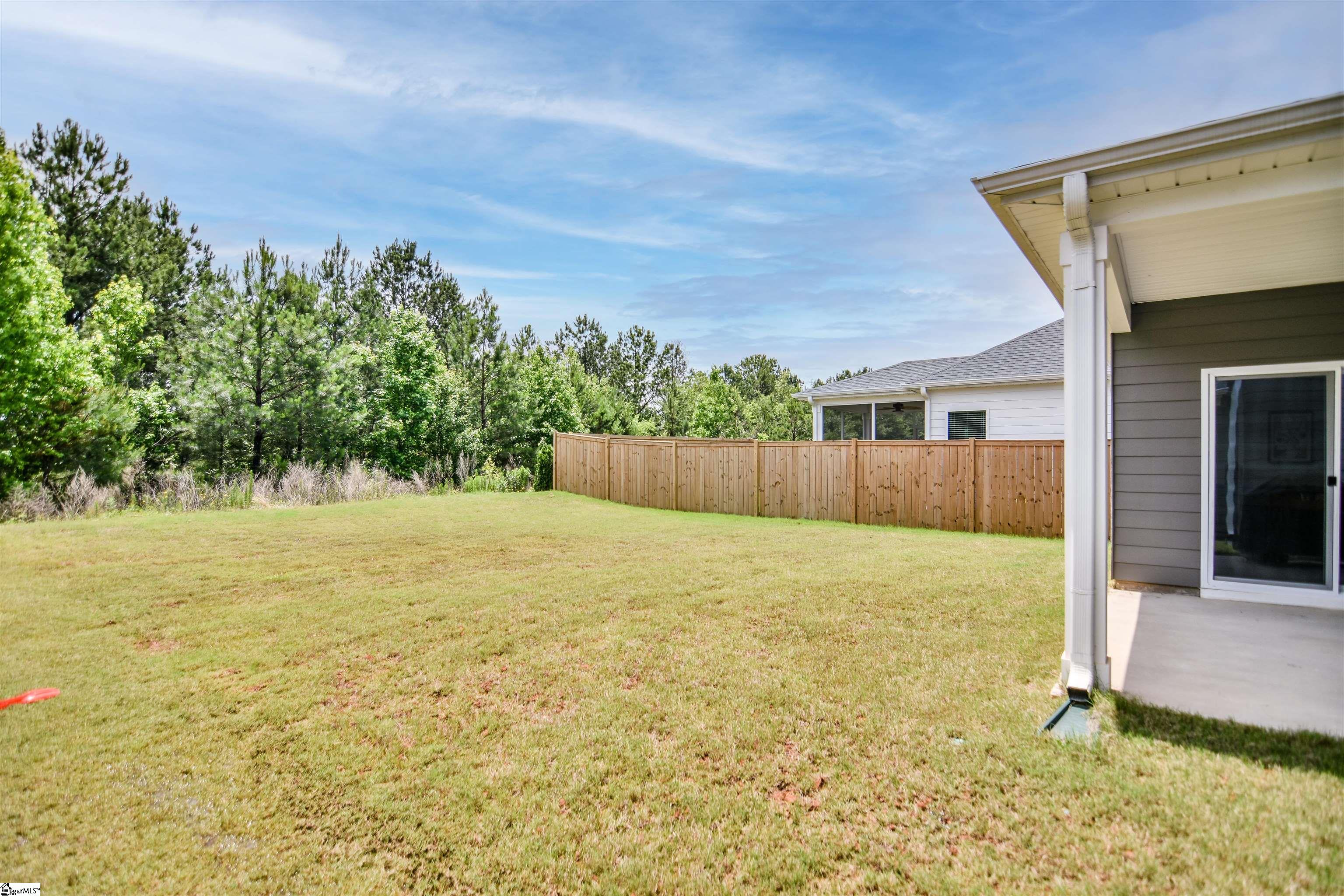 105 Boren Way Property Photo 34