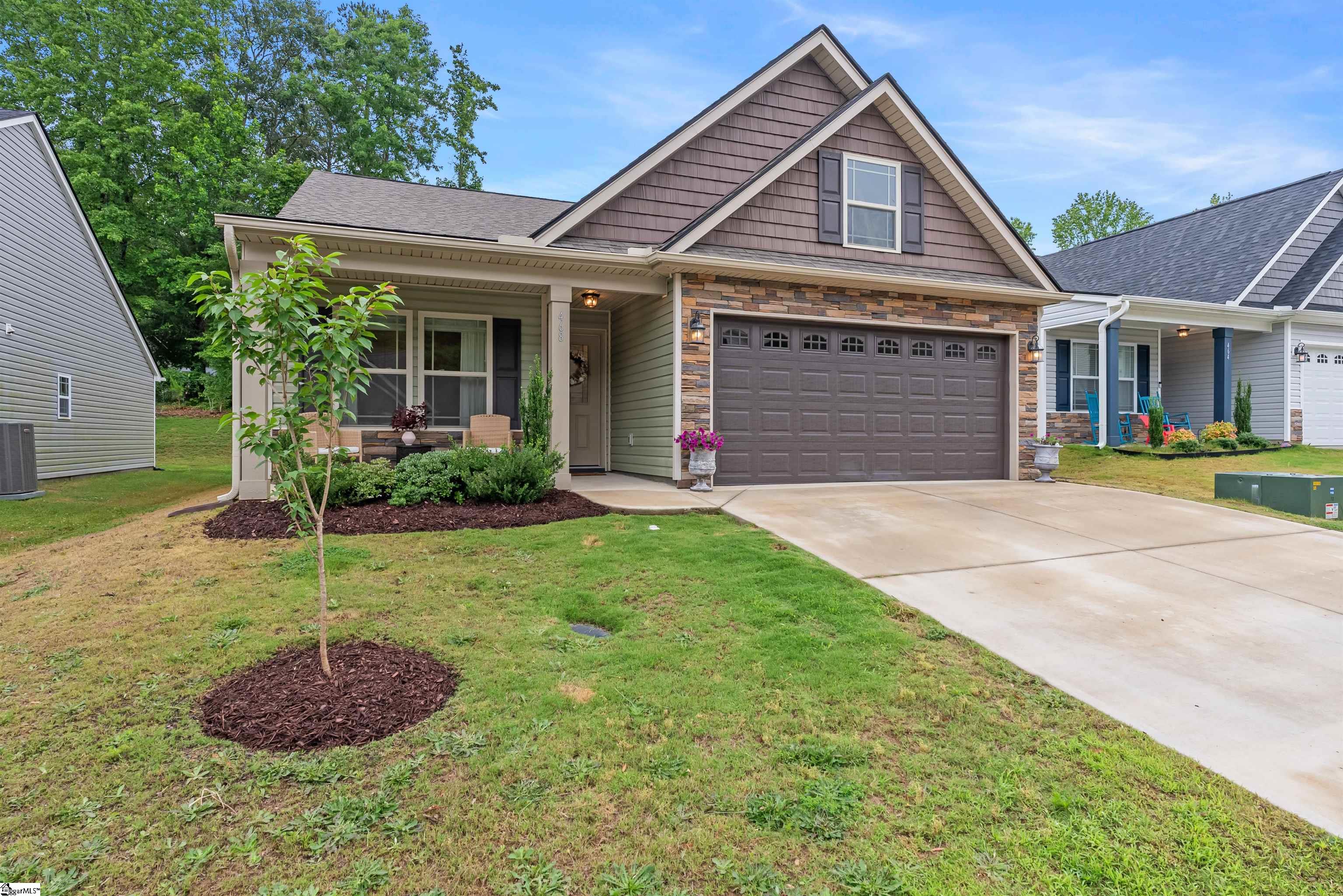 468 Timberwood Drive Property Photo 1