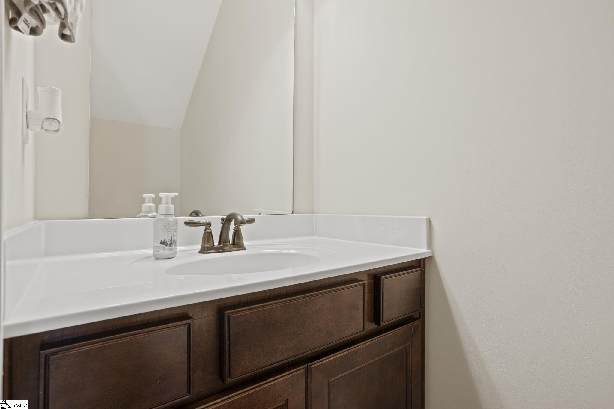 17 Penrith Court Property Photo 4
