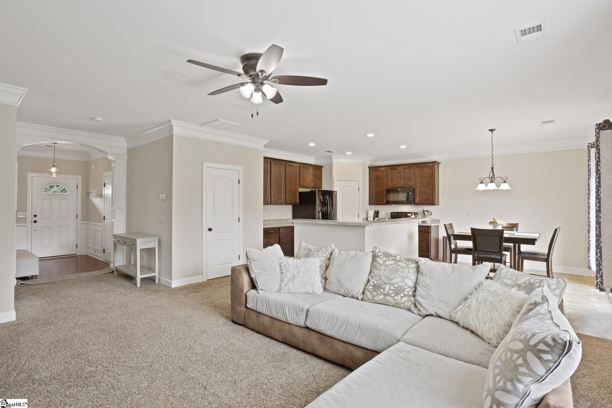 17 Penrith Court Property Photo 7