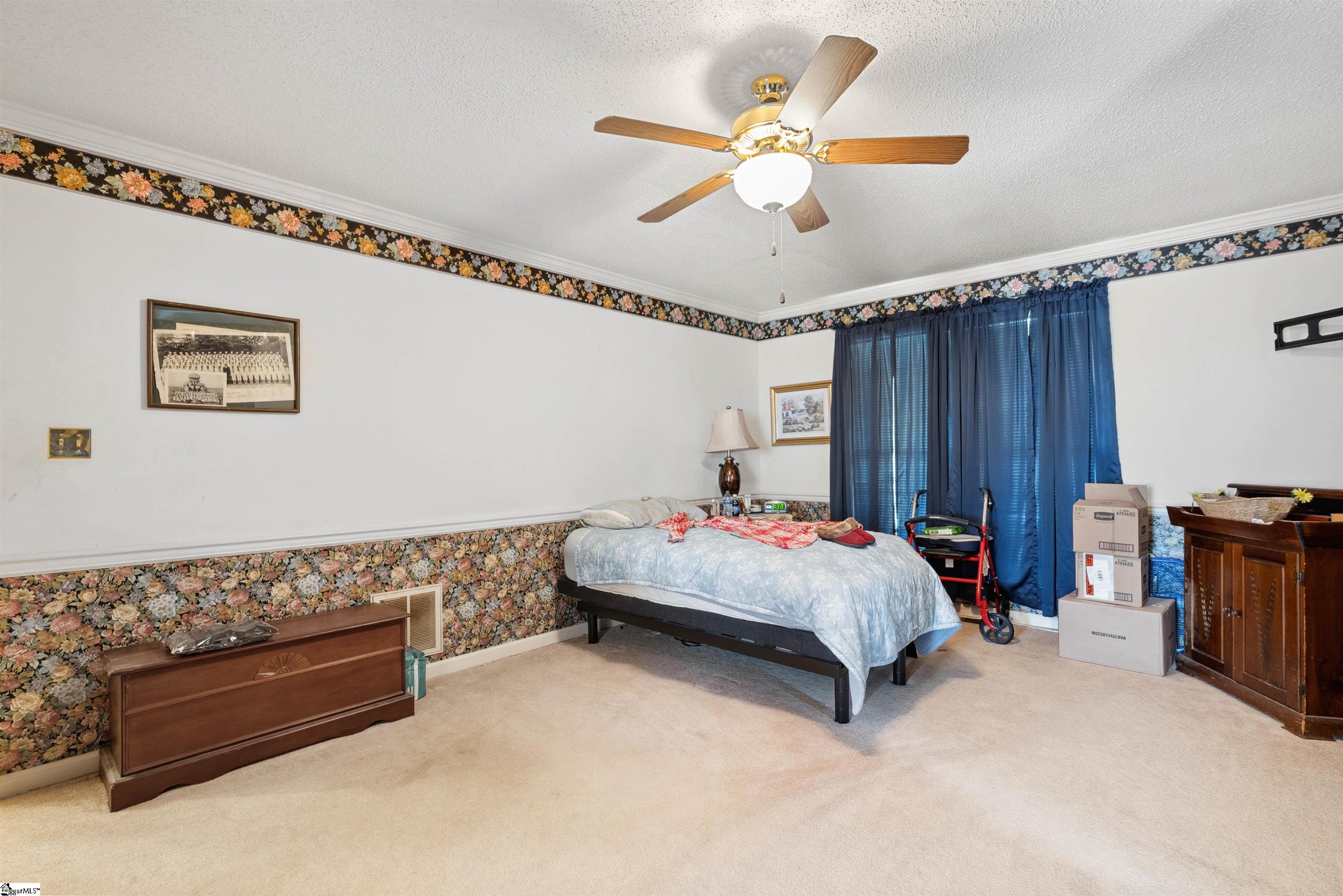 11 Midland Court Property Photo 19
