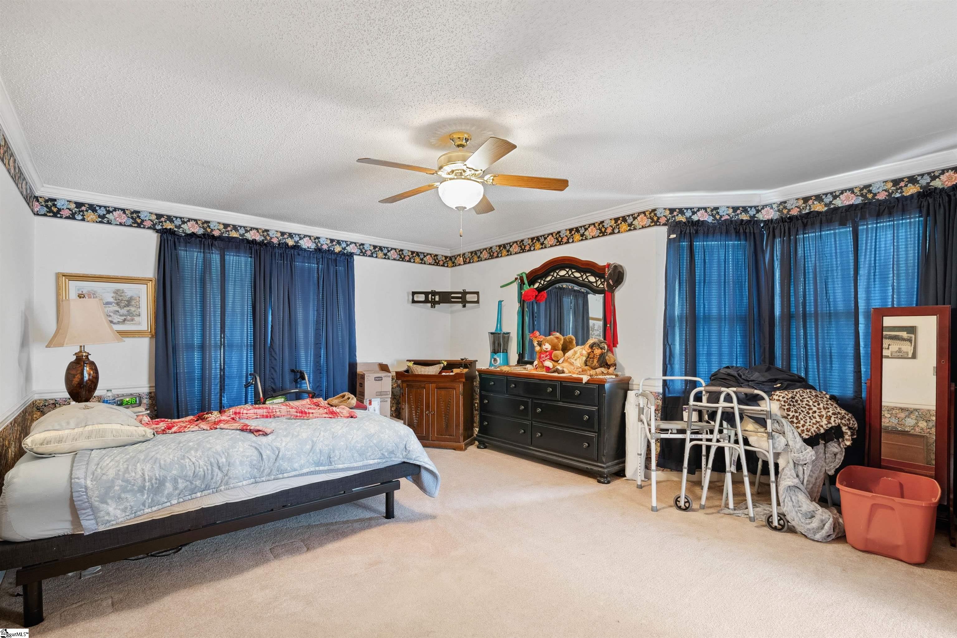 11 Midland Court Property Photo 20