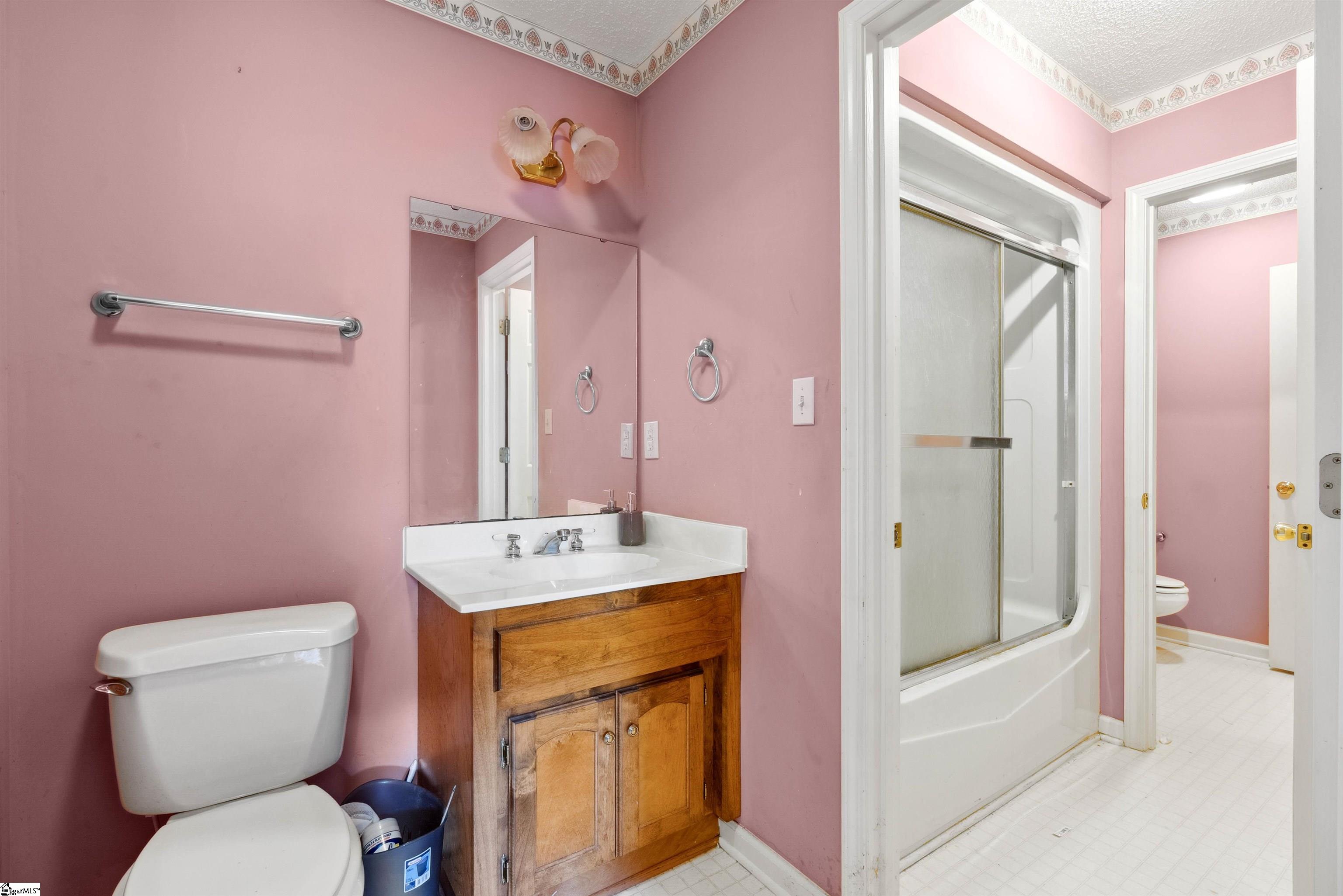11 Midland Court Property Photo 23