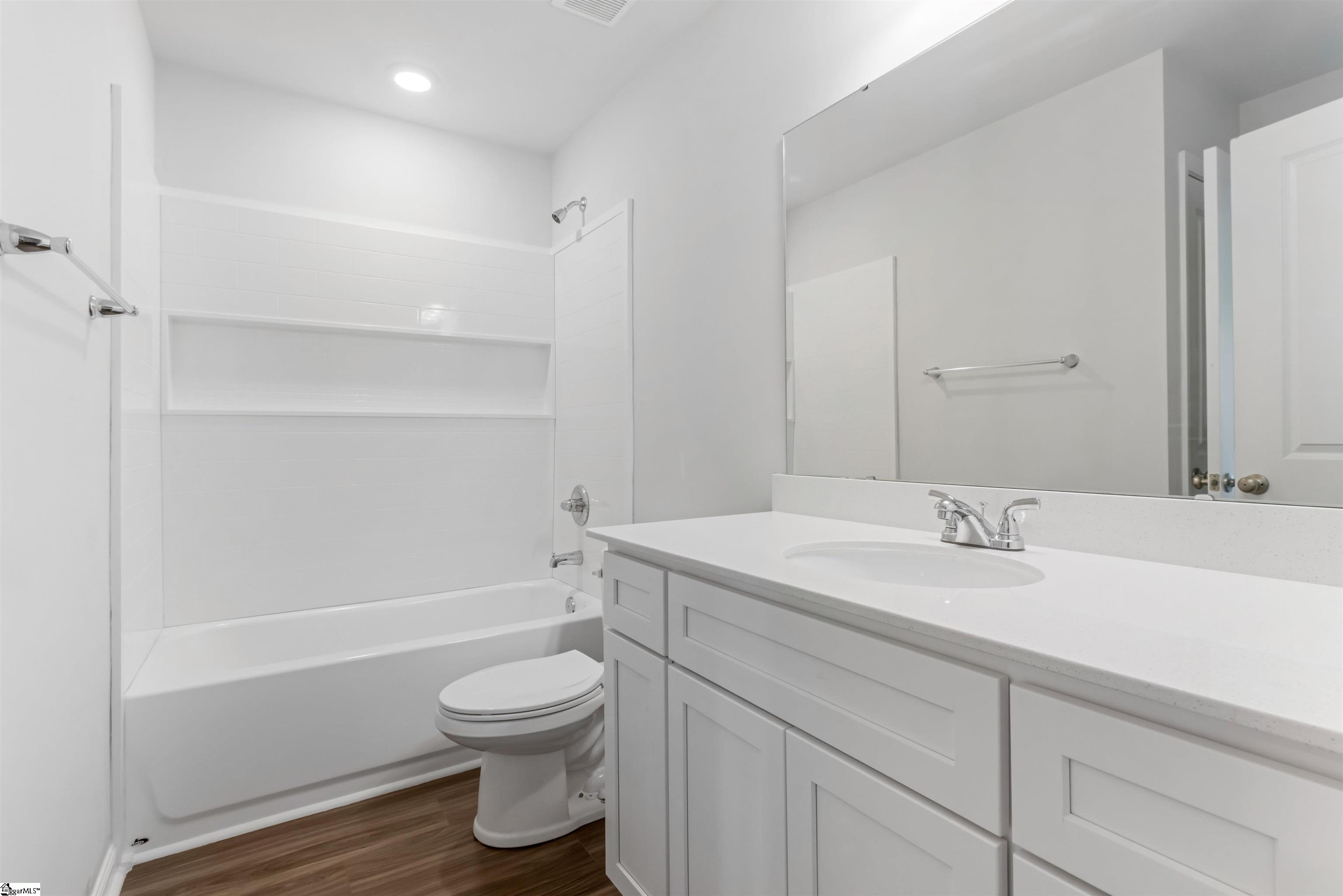 308 Siskin Place Property Photo 10