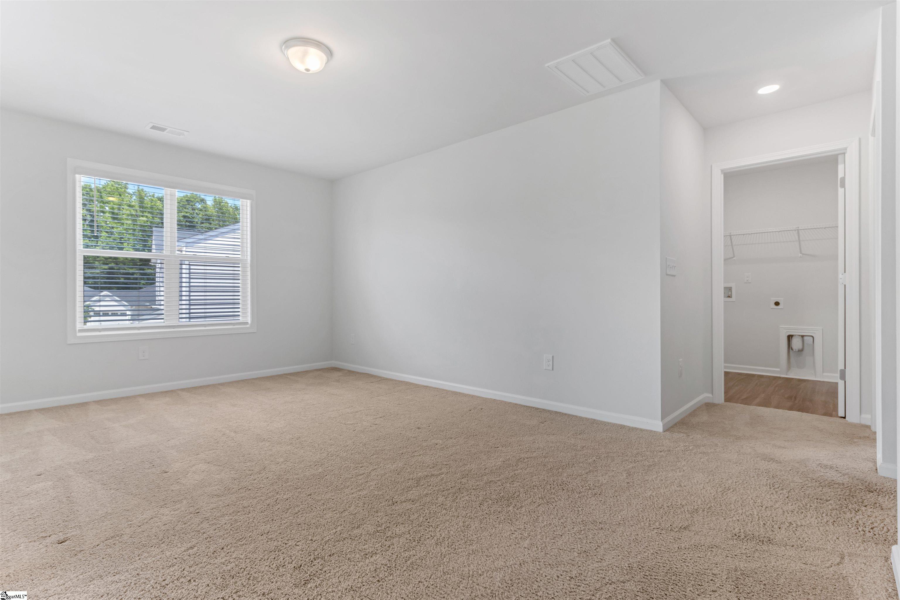 308 Siskin Place Property Photo 25
