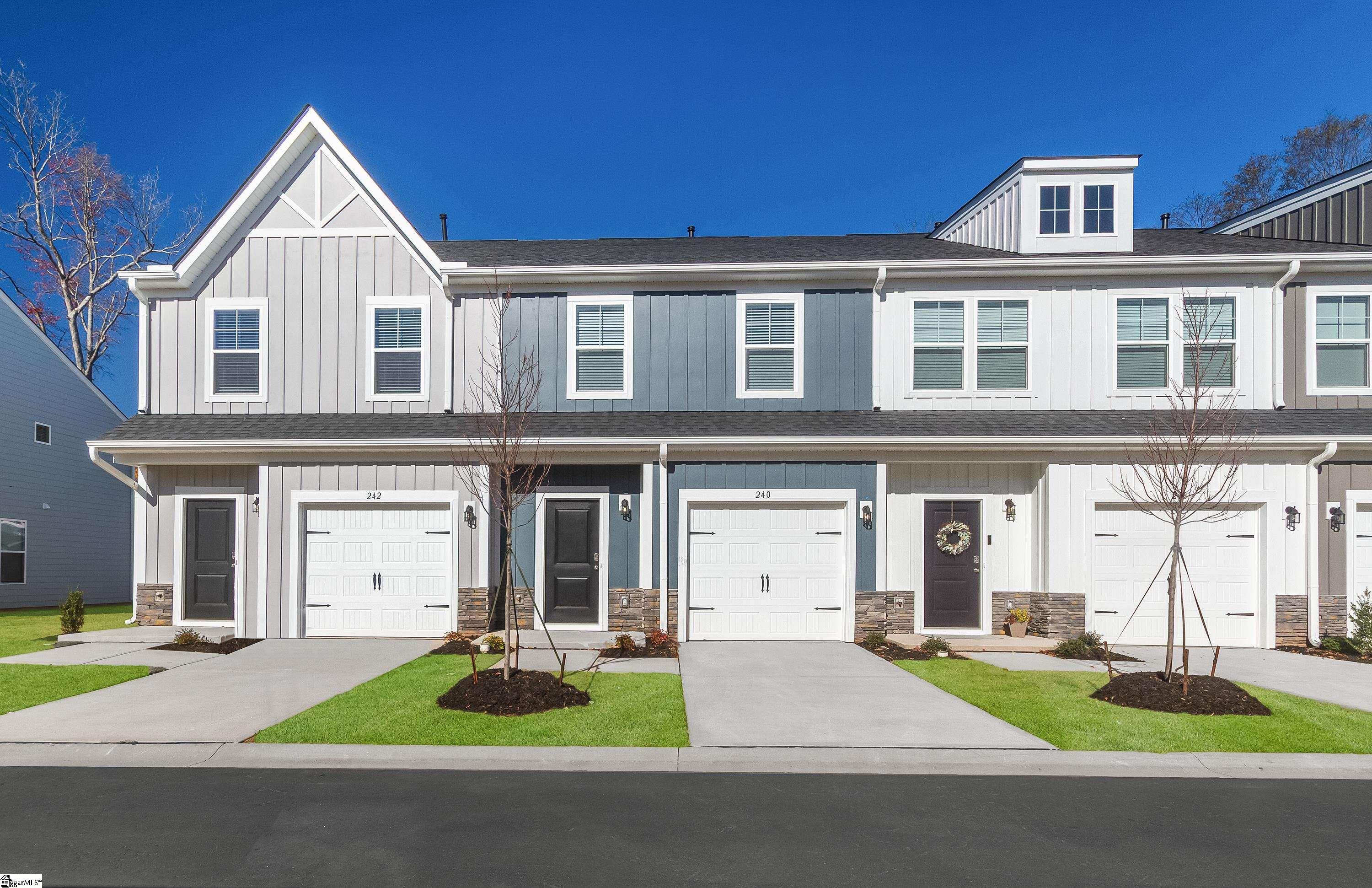 240 Santorini Way Property Photo 1