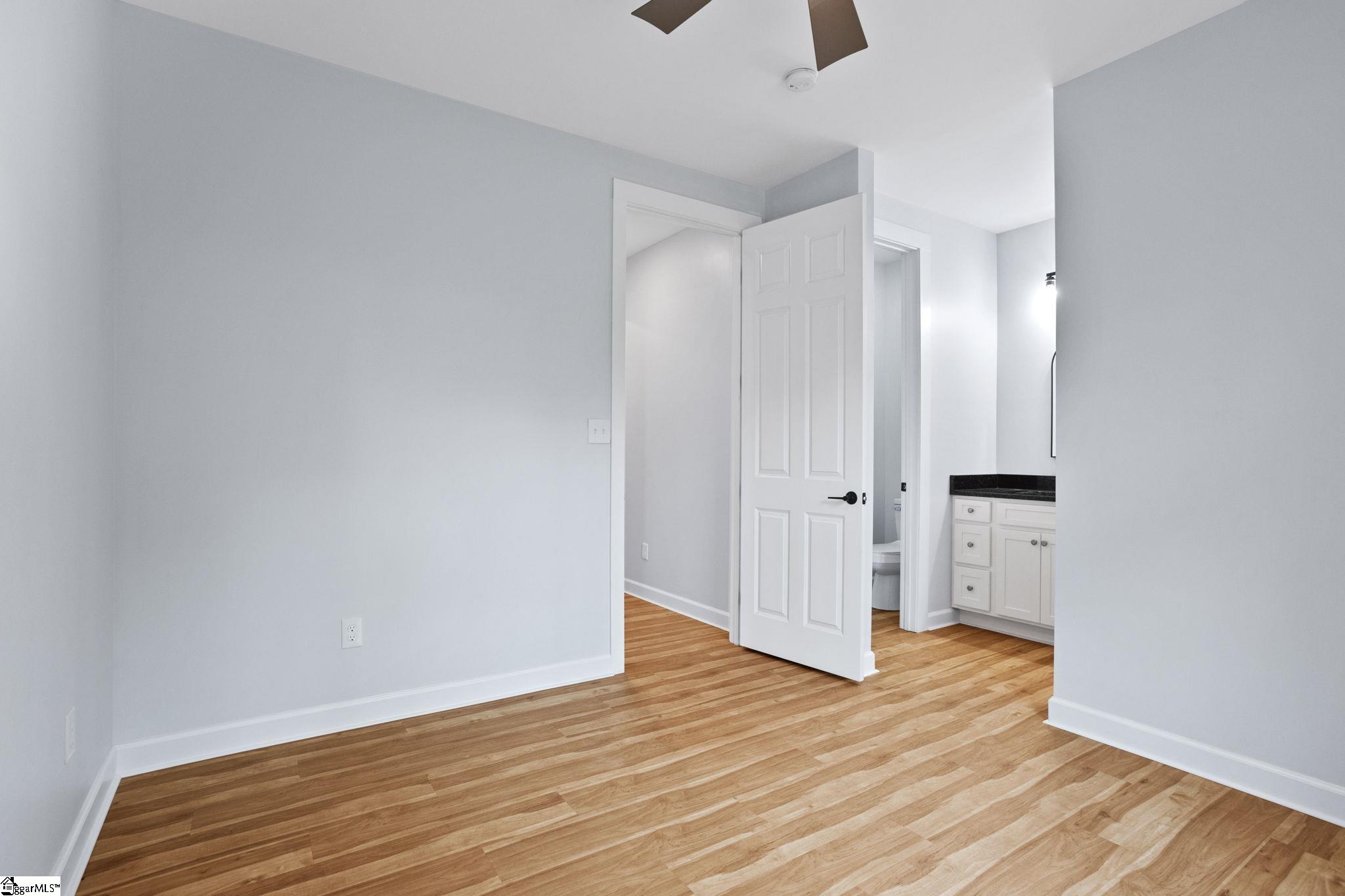 2705 Brook Hollow Drive Property Photo 13