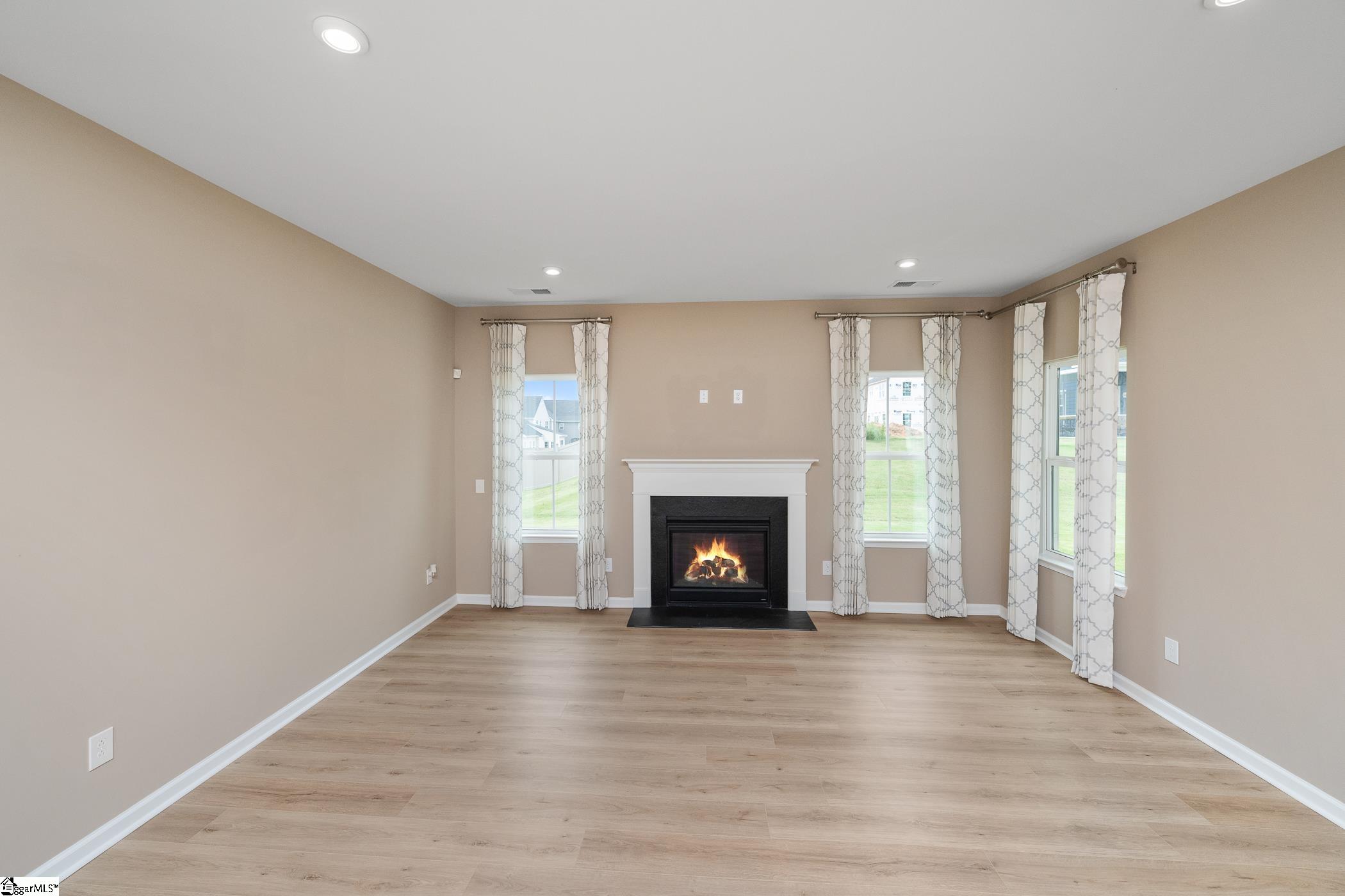 6010 Ives Avenue Property Photo 3