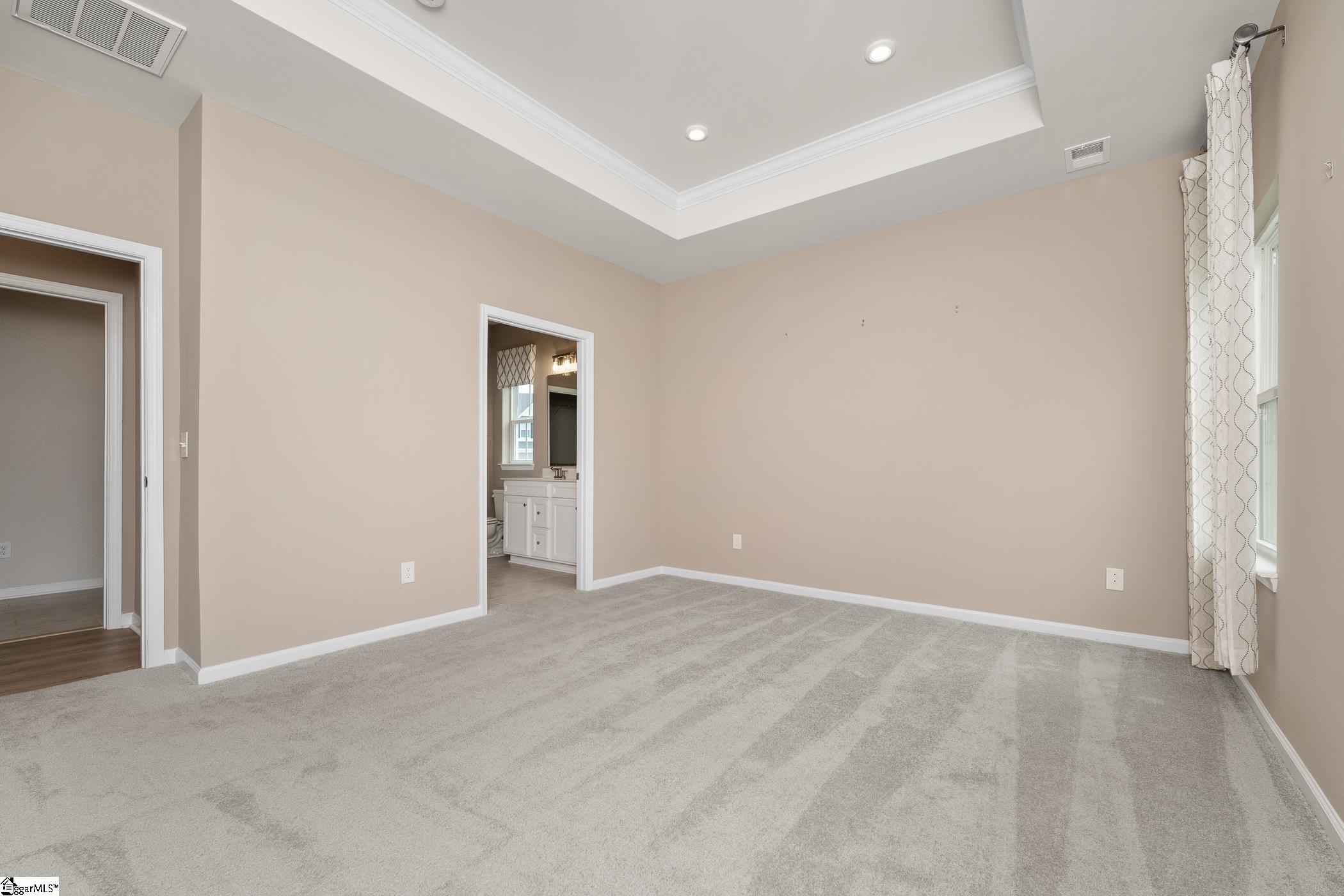 6010 Ives Avenue Property Photo 12
