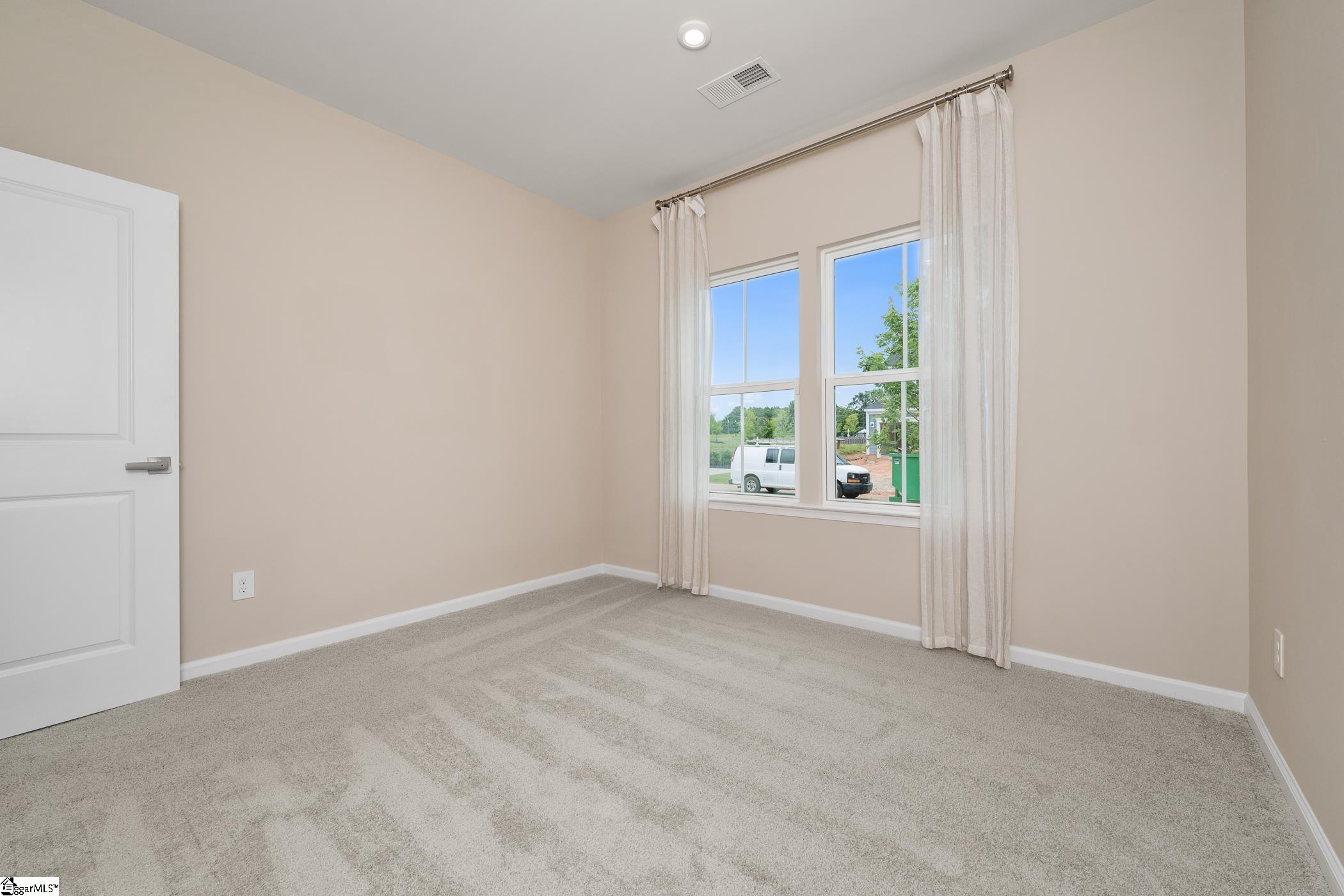 6010 Ives Avenue Property Photo 19