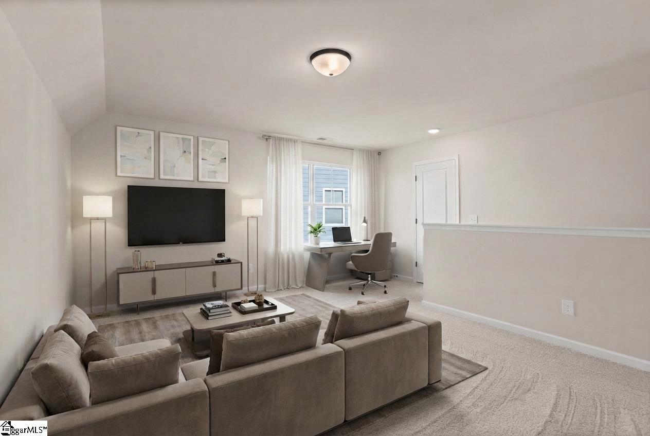 652 Columbus Circle Property Photo 19