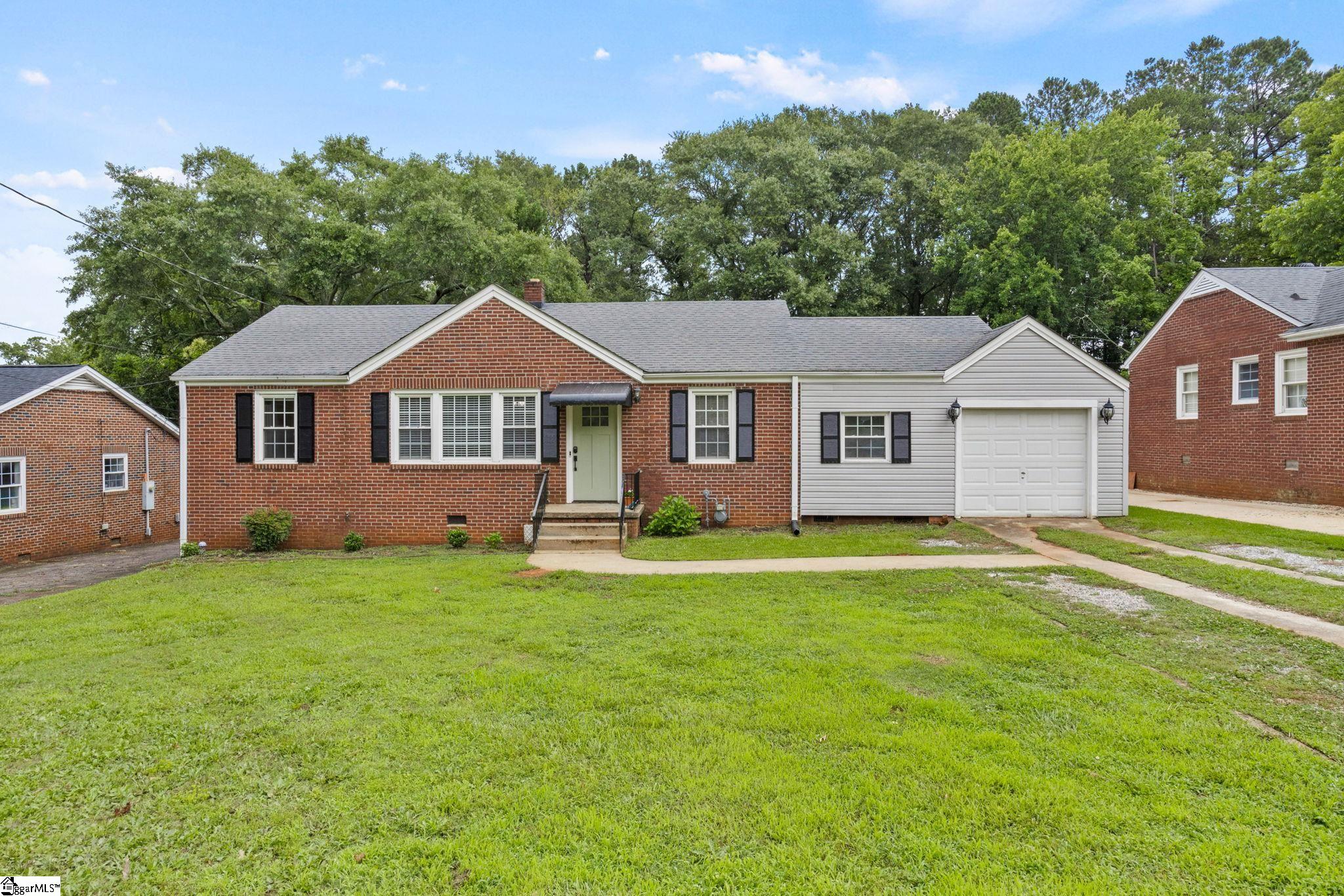 2608 Lane Avenue Property Photo 1