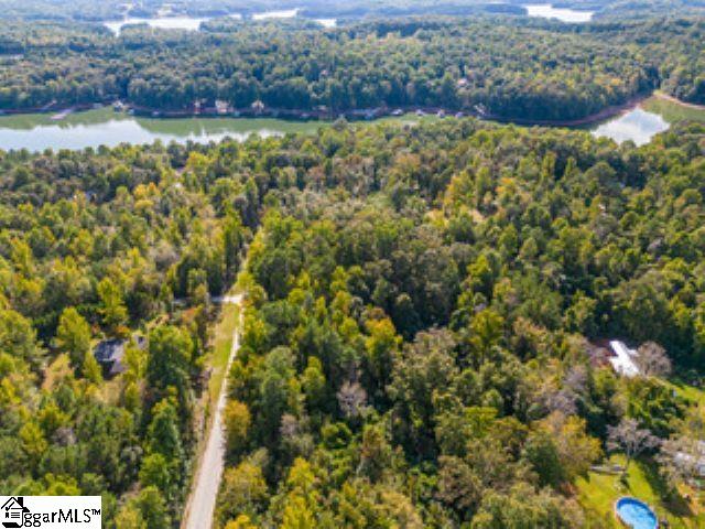 209 N Lakeside Drive Property Photo 3