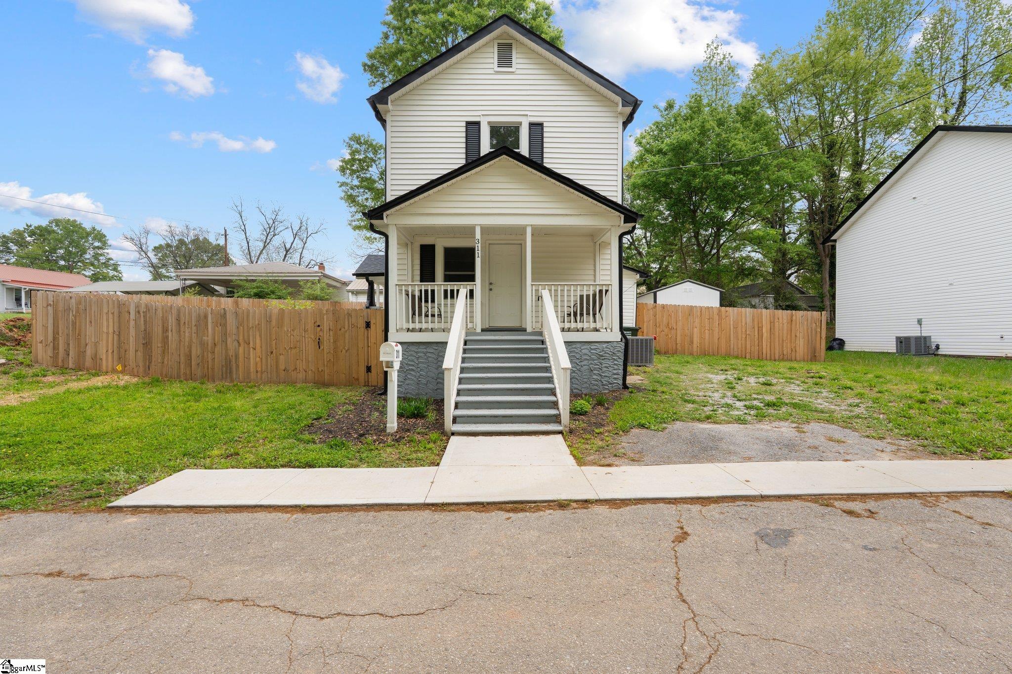 311 Bullington Street Property Photo 1