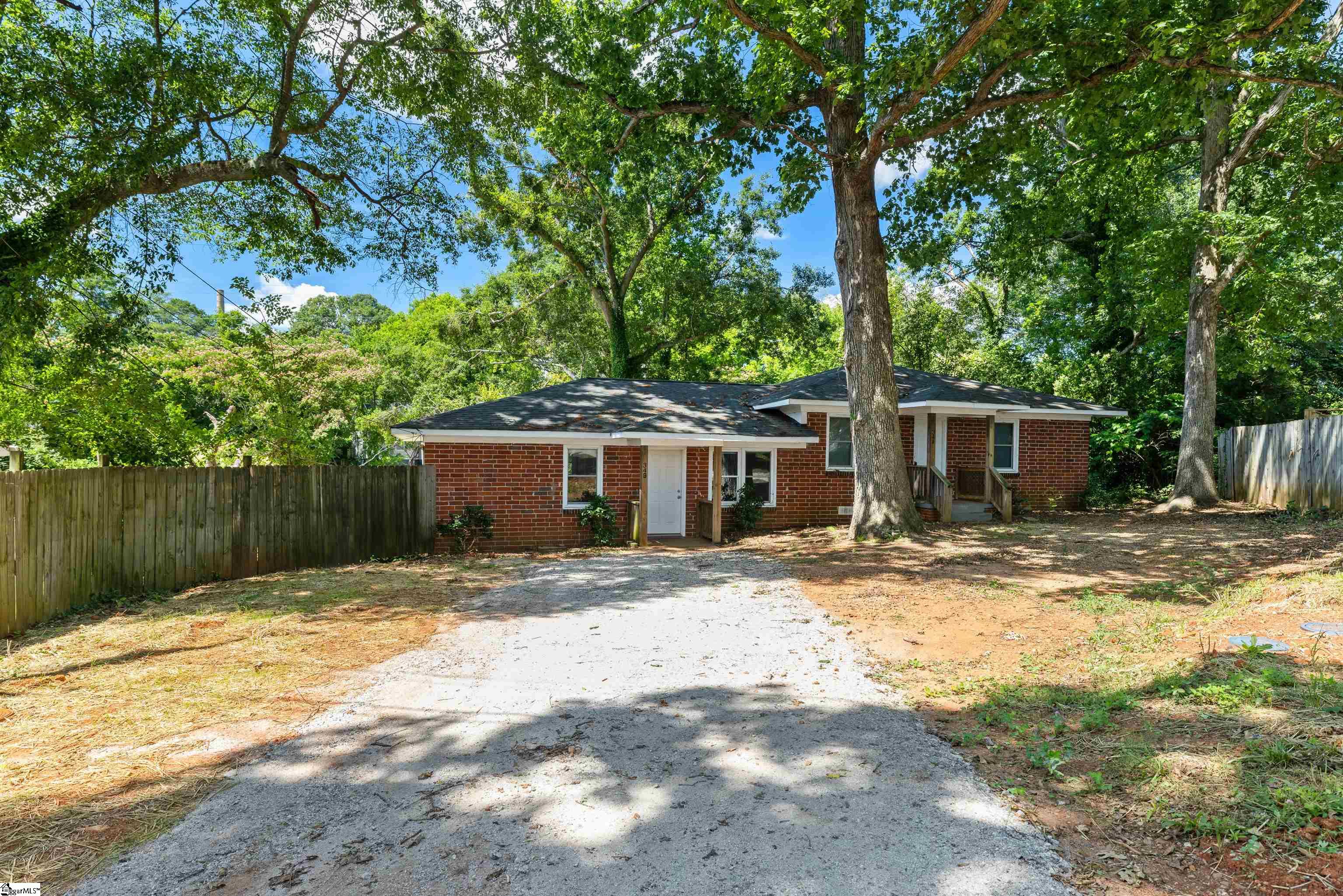 34 Bagwell Circle Property Photo 1