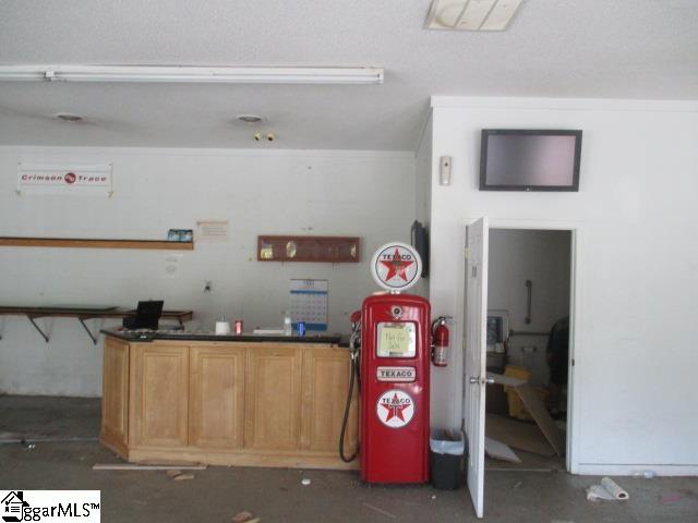 26 Walnut Lane Property Photo 3