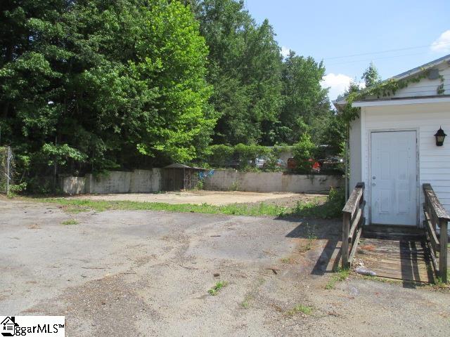 26 Walnut Lane Property Photo 8