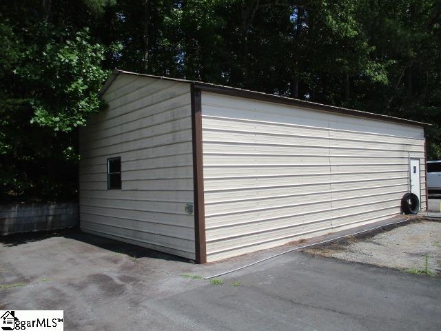 26 Walnut Lane Property Photo 11