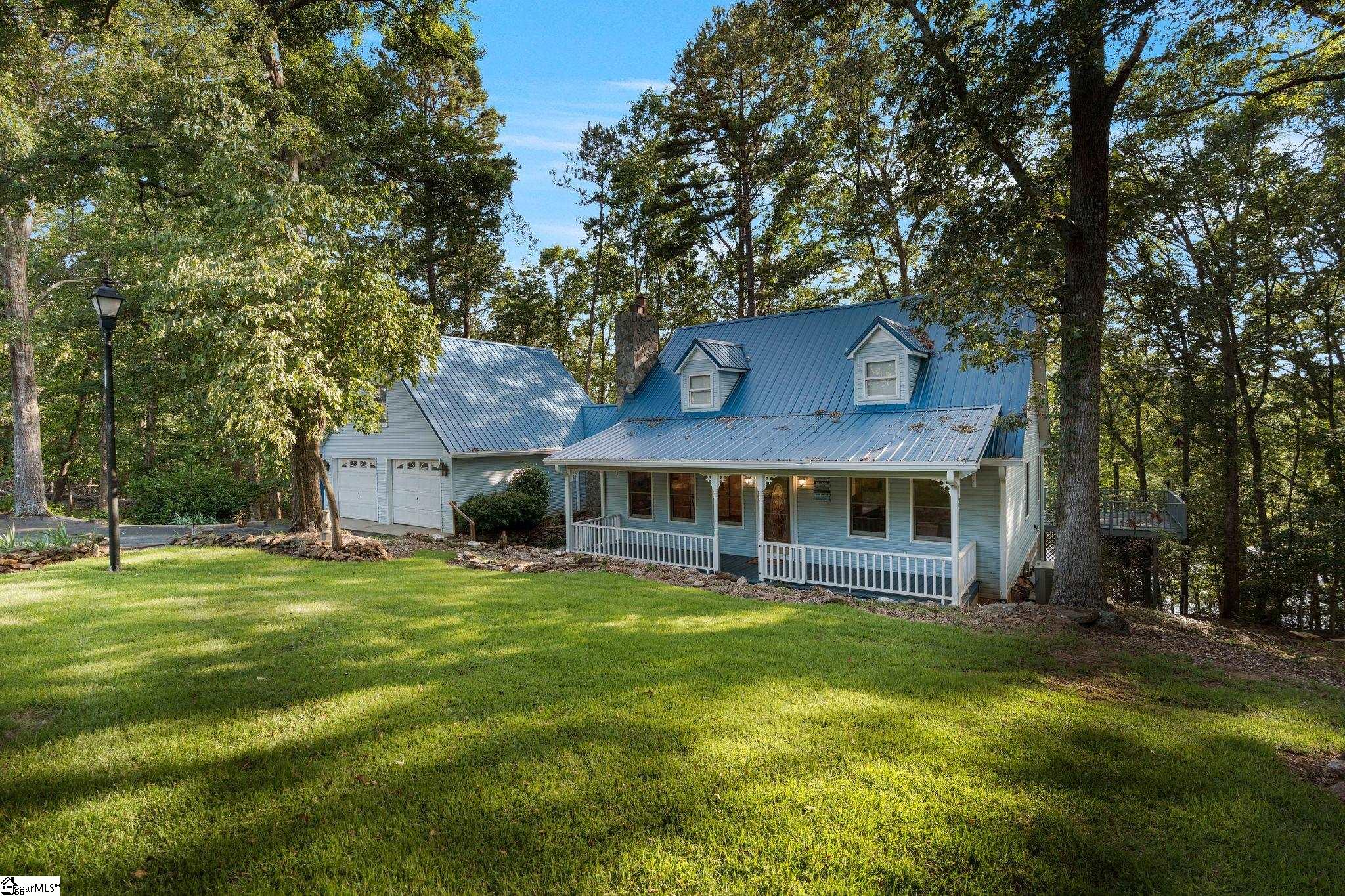1215 Buck Creek Road Property Photo 1