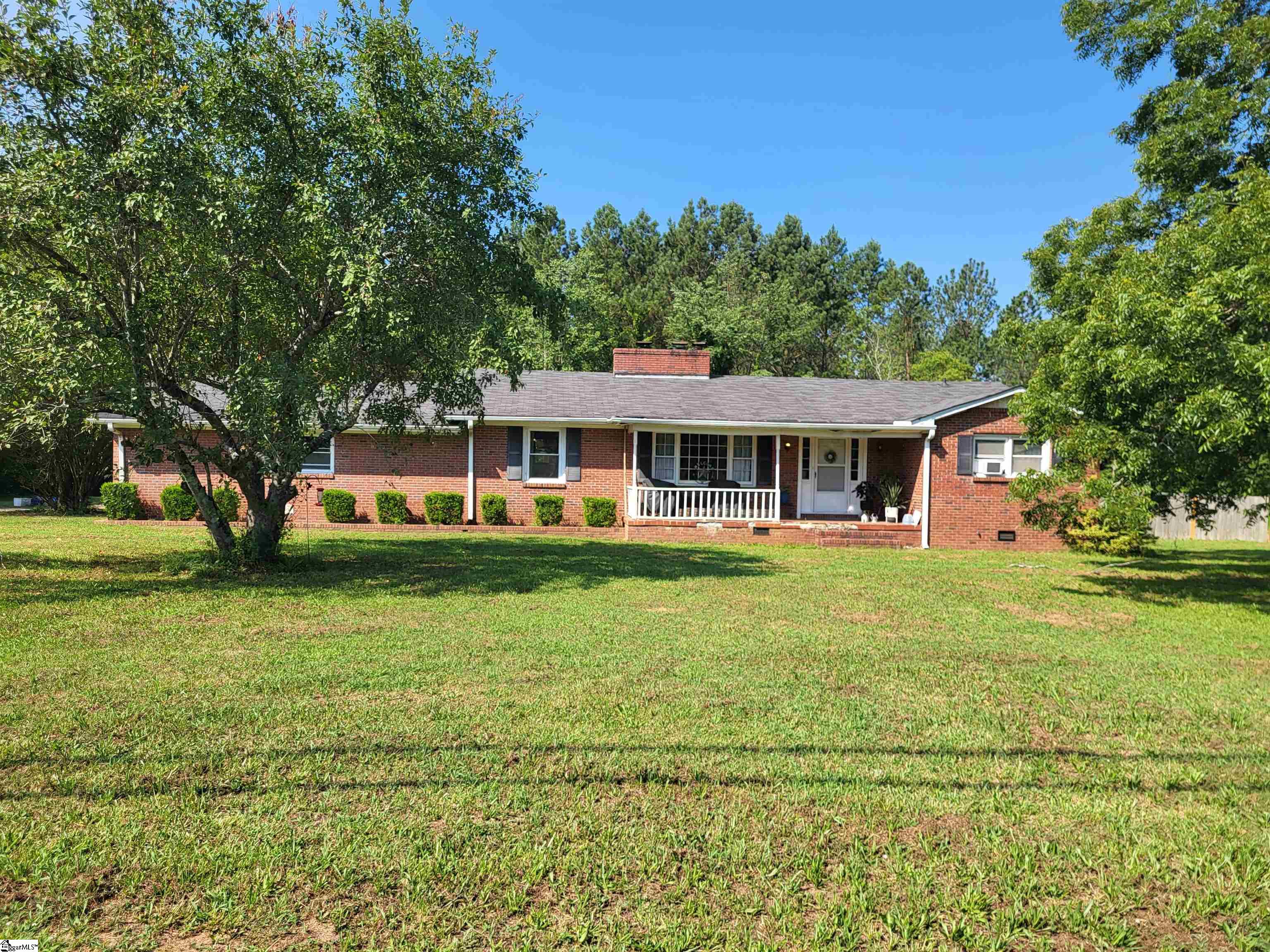 726 S Jonesville Highway Property Photo