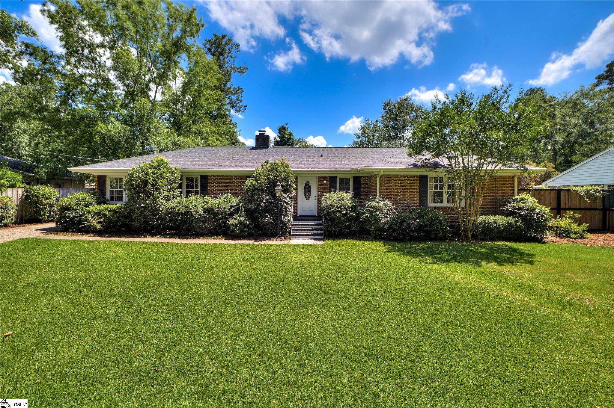 215 SE Barnard Avenue