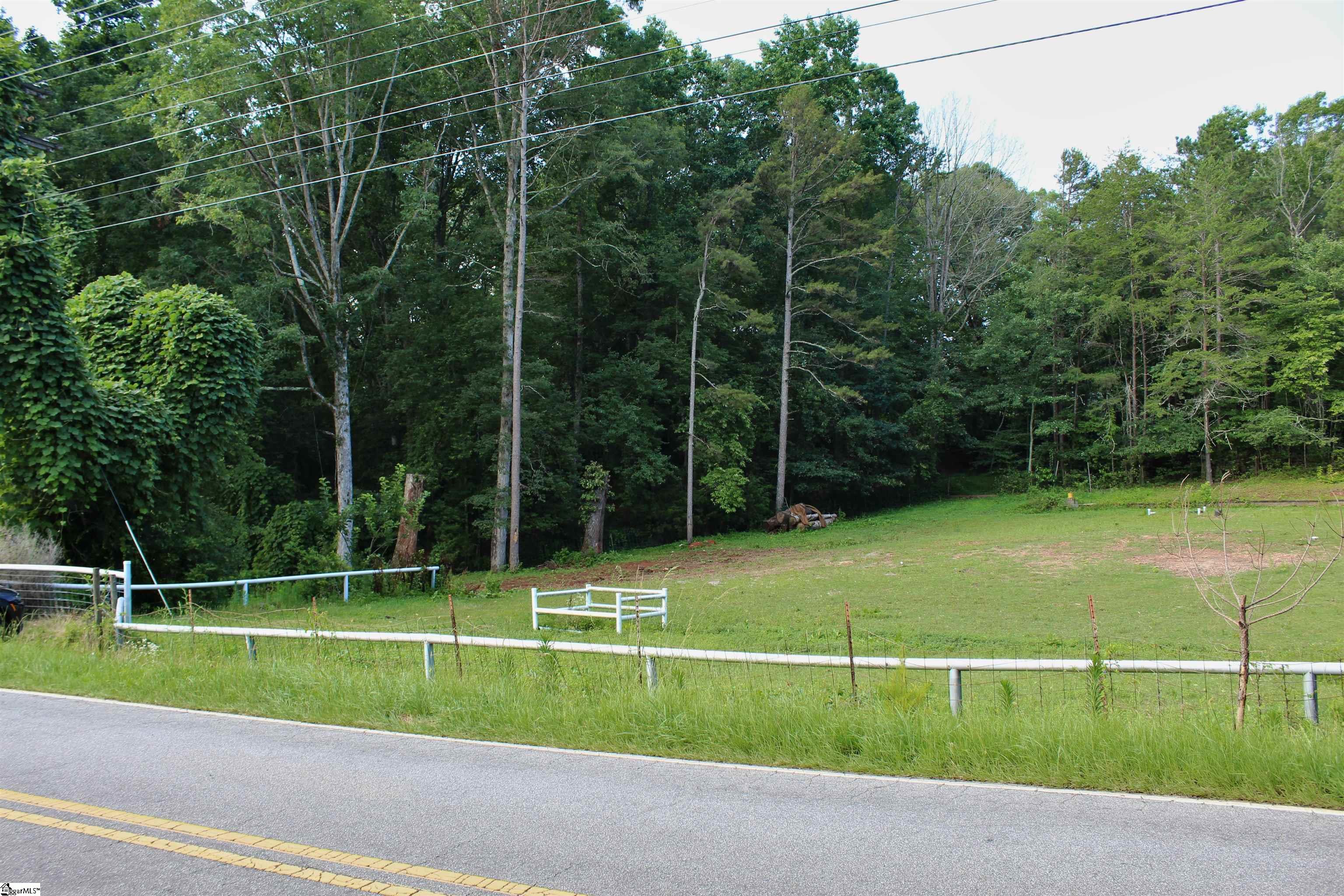 329 Booger Branch Road Property Photo 3