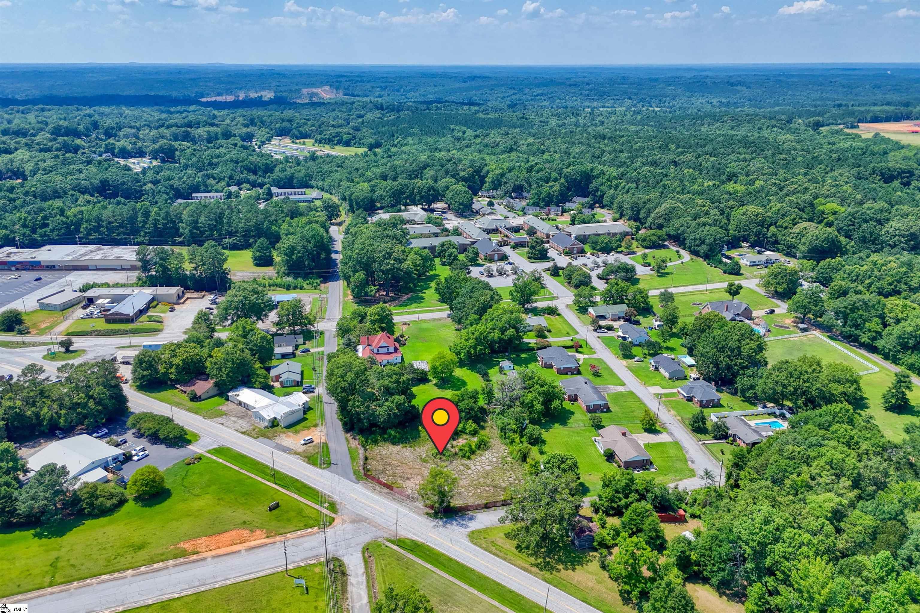 501 Willard Road Property Photo 6