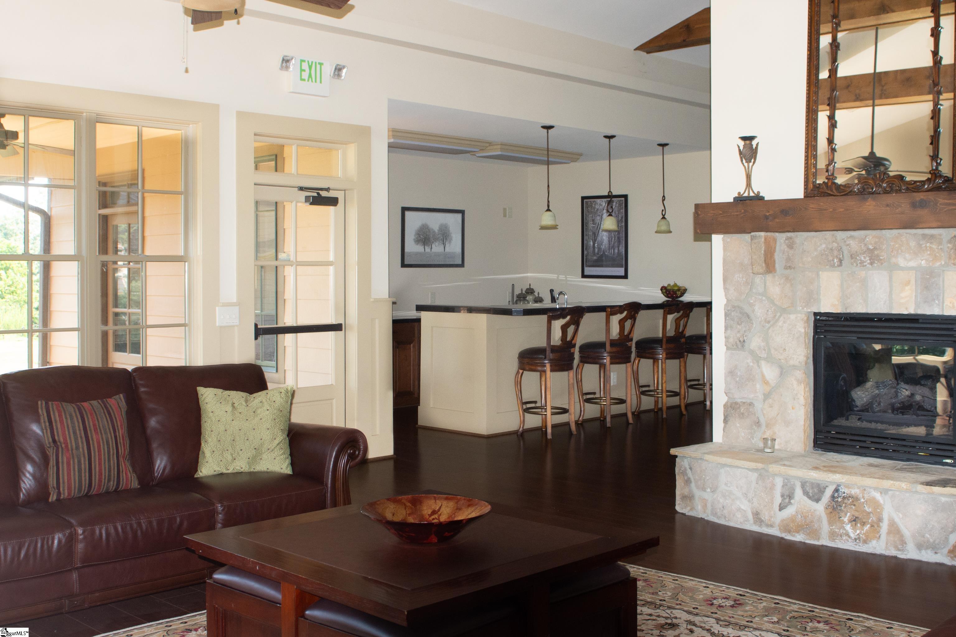 728/802 Scharlin Drive Property Photo 19