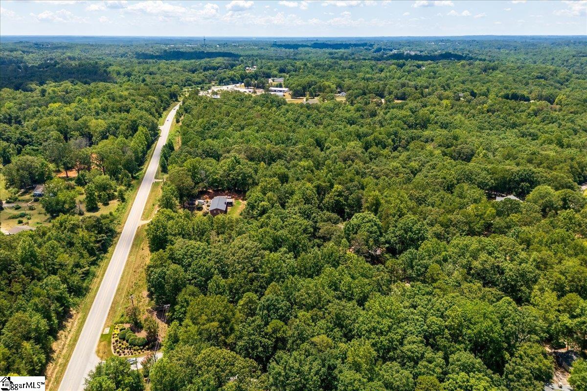 000 Cane Creek Drive Property Photo 9