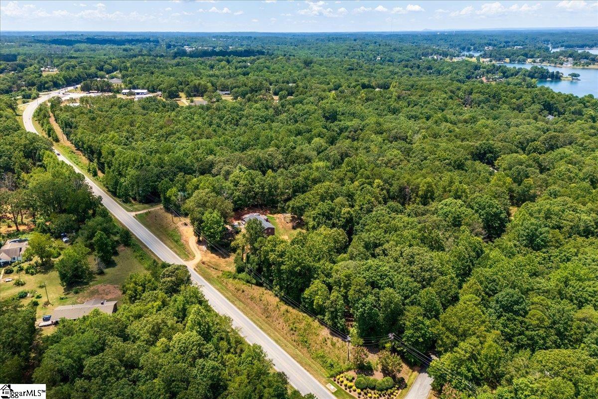 000 Cane Creek Drive Property Photo 18