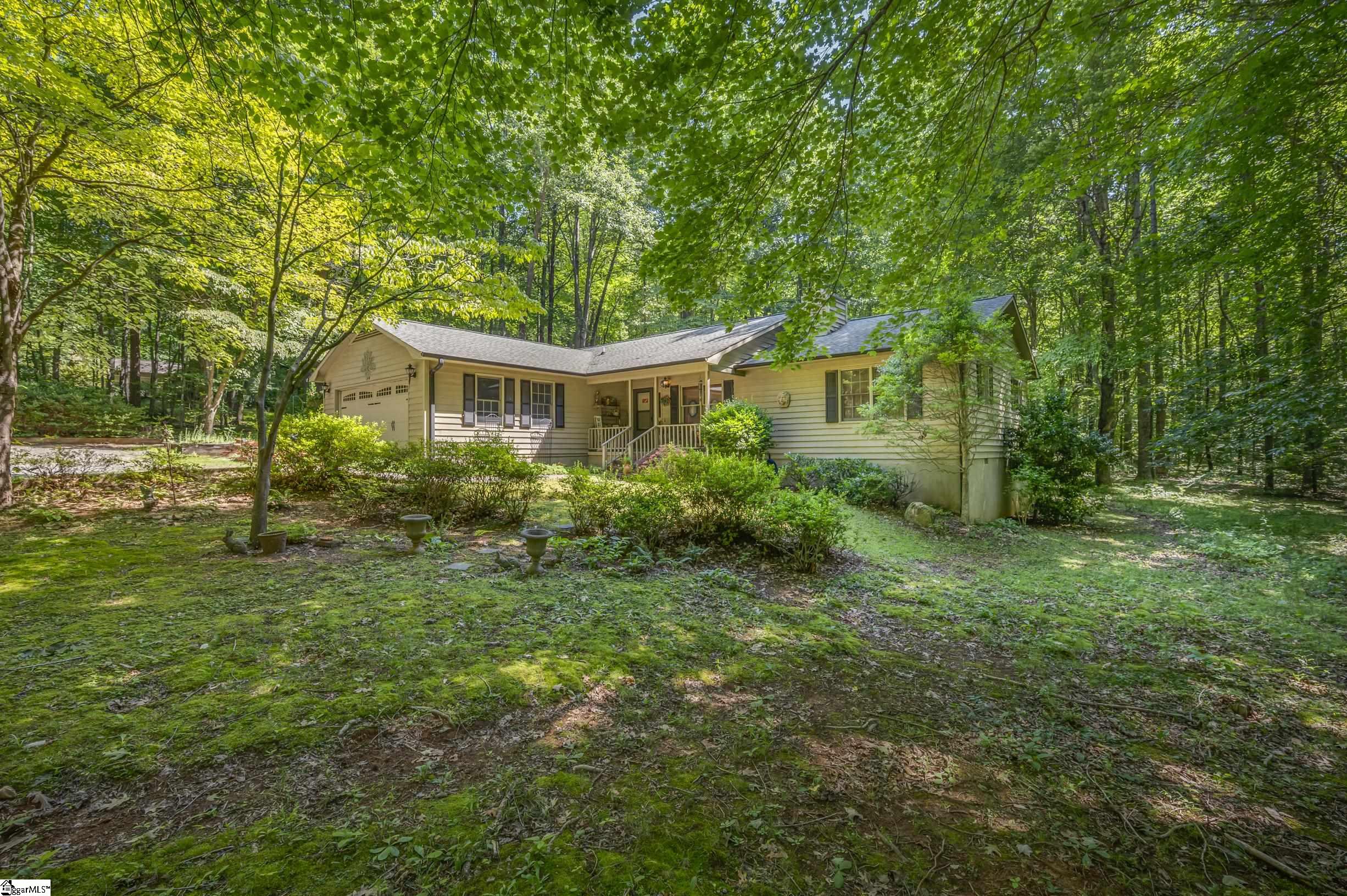 144 Beechwood Drive Property Photo 1