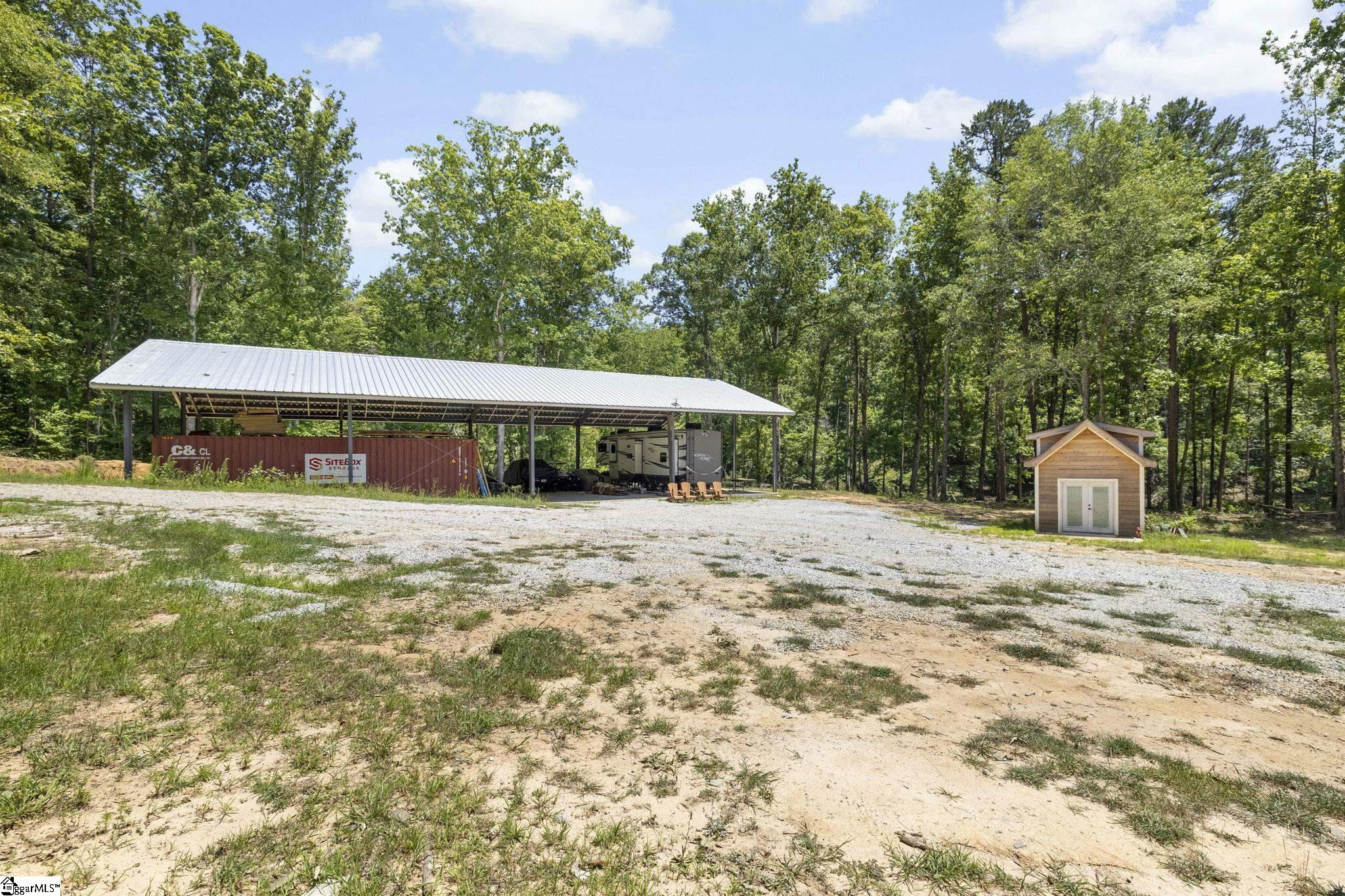 360 Terry Road Property Photo 11