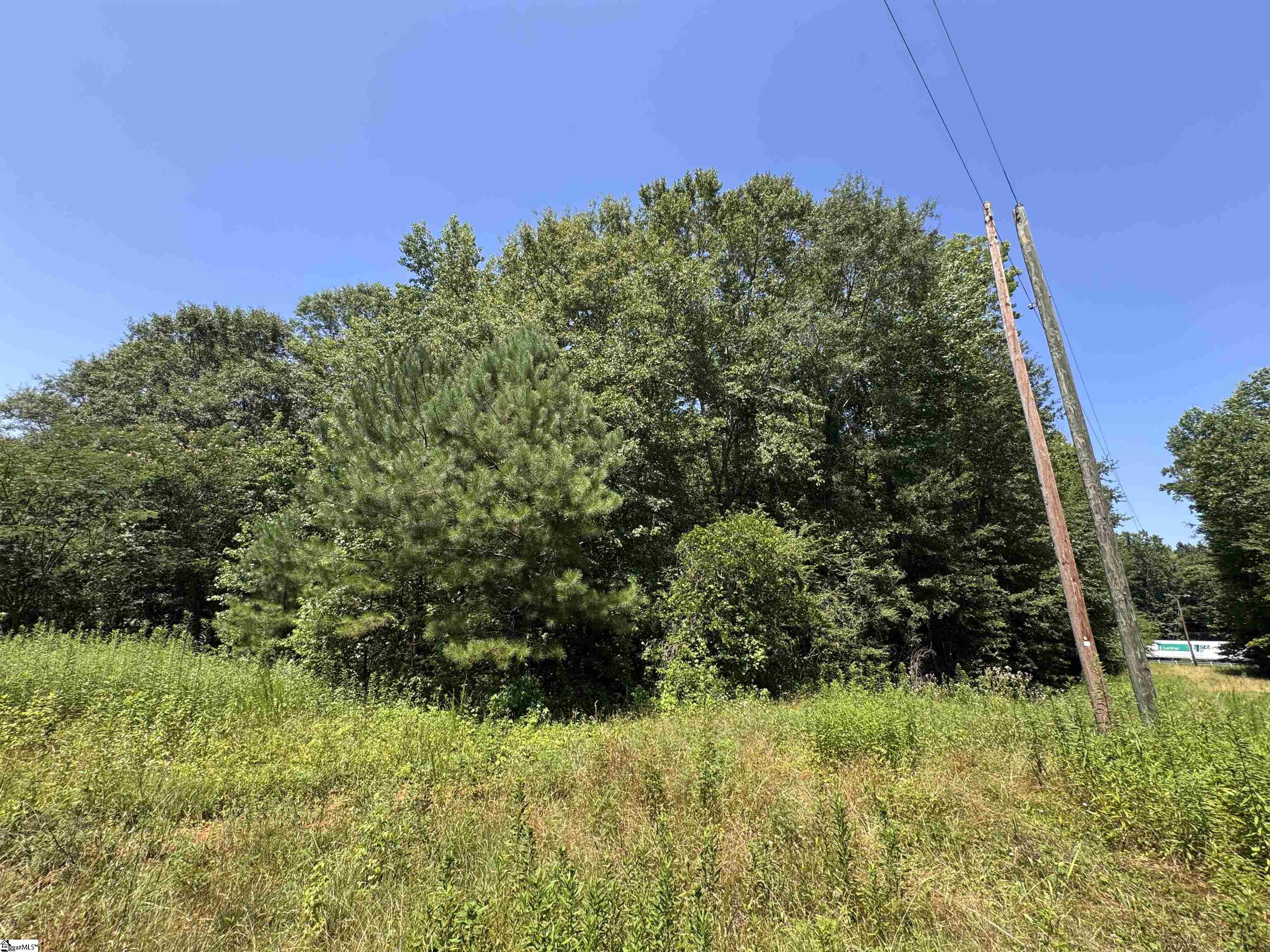 2133 North Highway 25 Property Photo 11