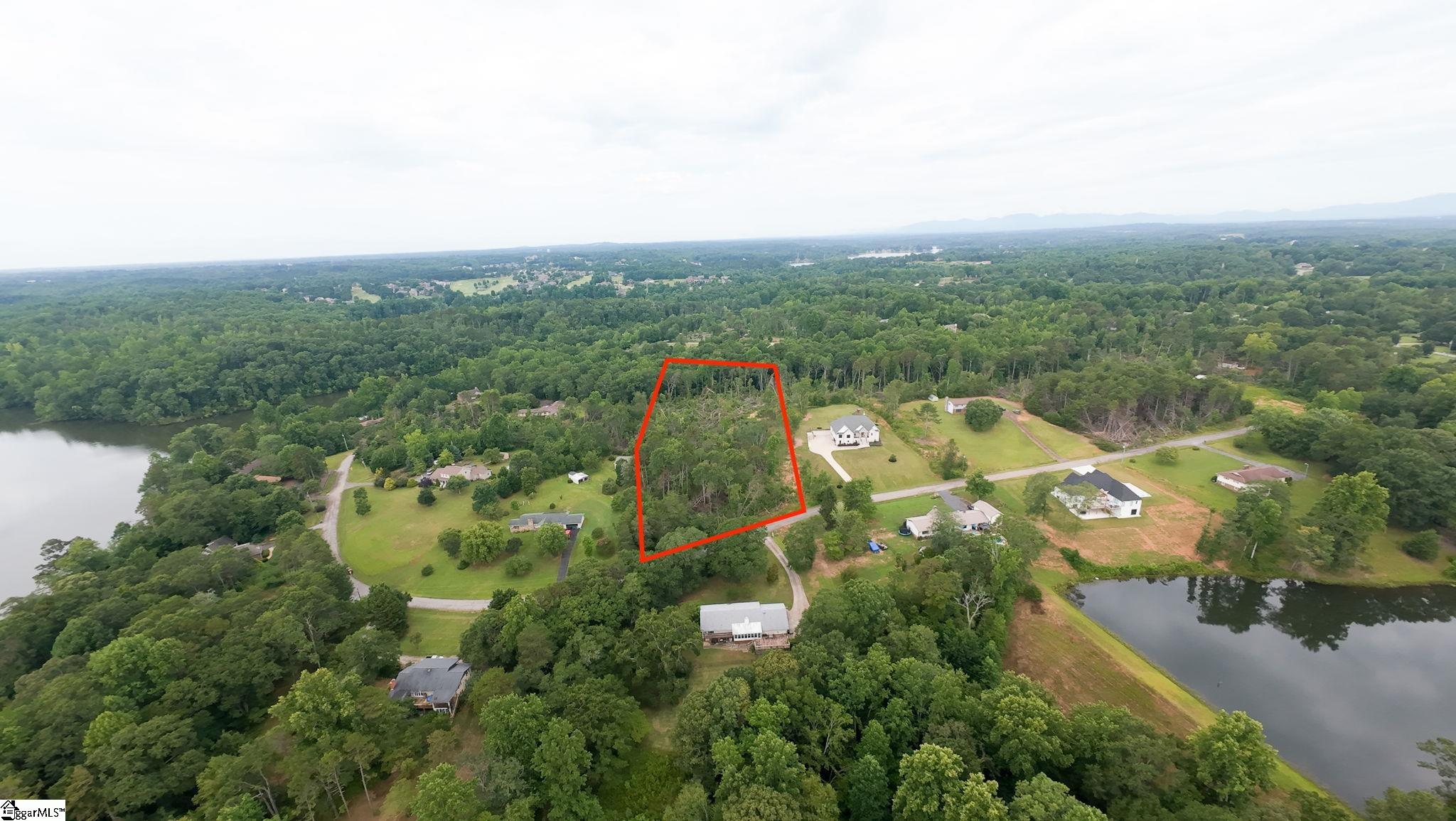112 Timberlake Circle Property Photo 3
