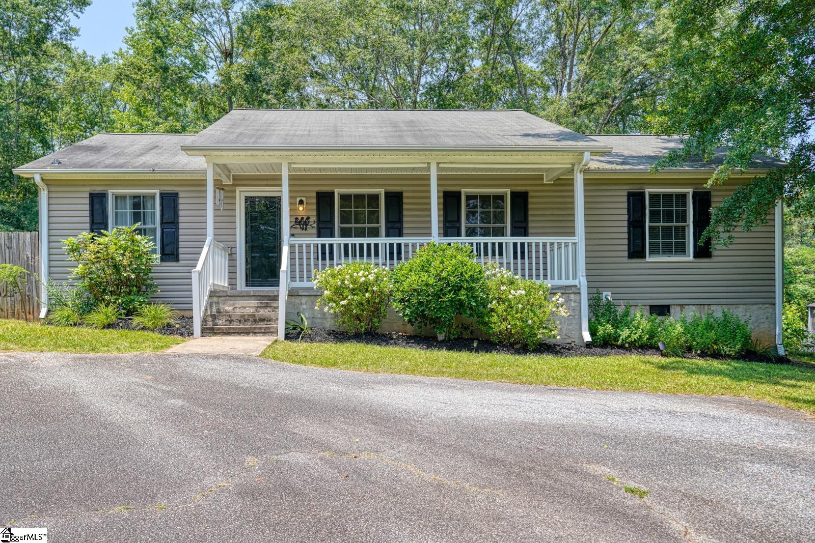 248 Hawthorne Avenue Property Photo 1