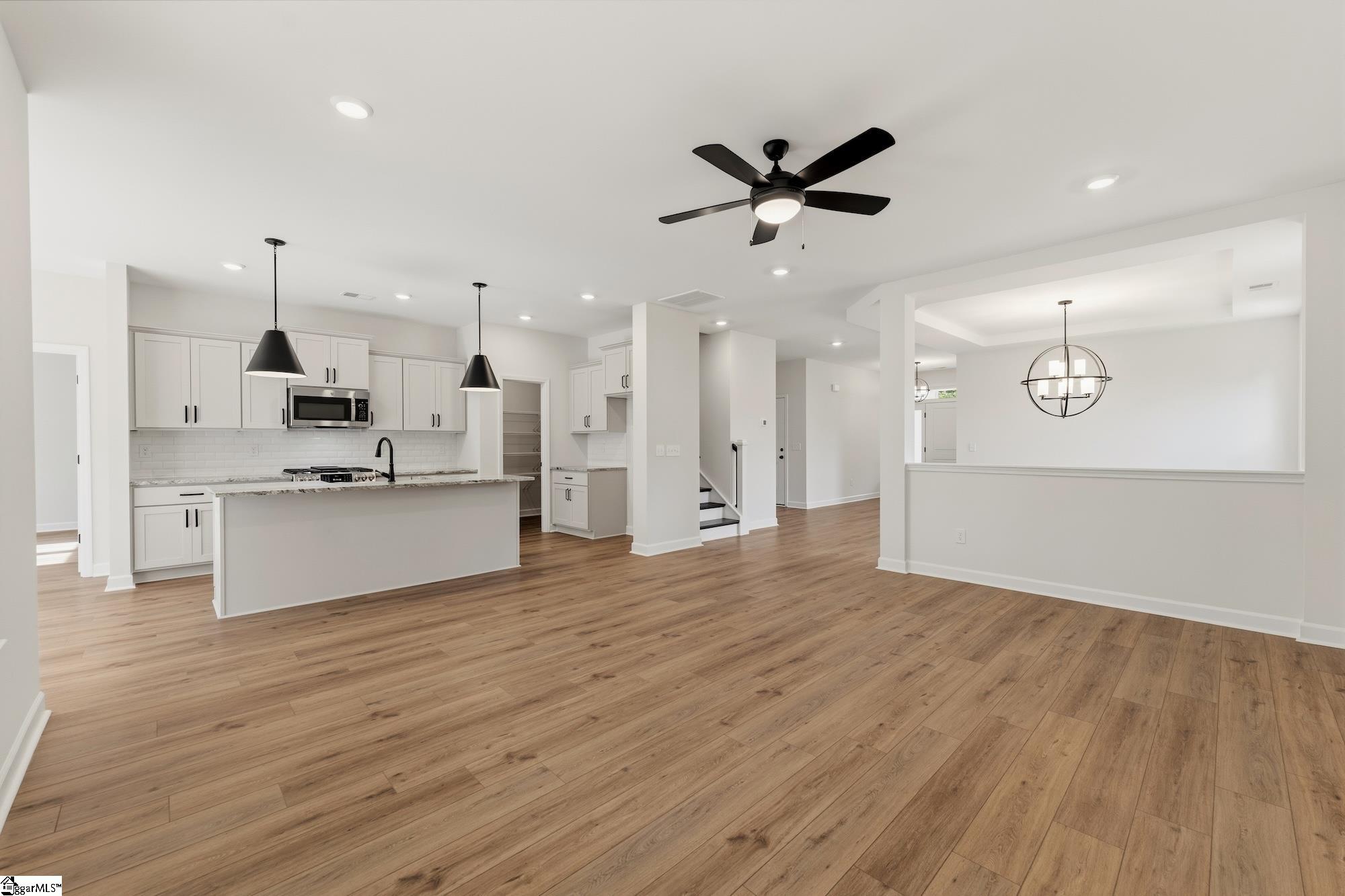 1112 Manse Jolly Road Property Photo 10