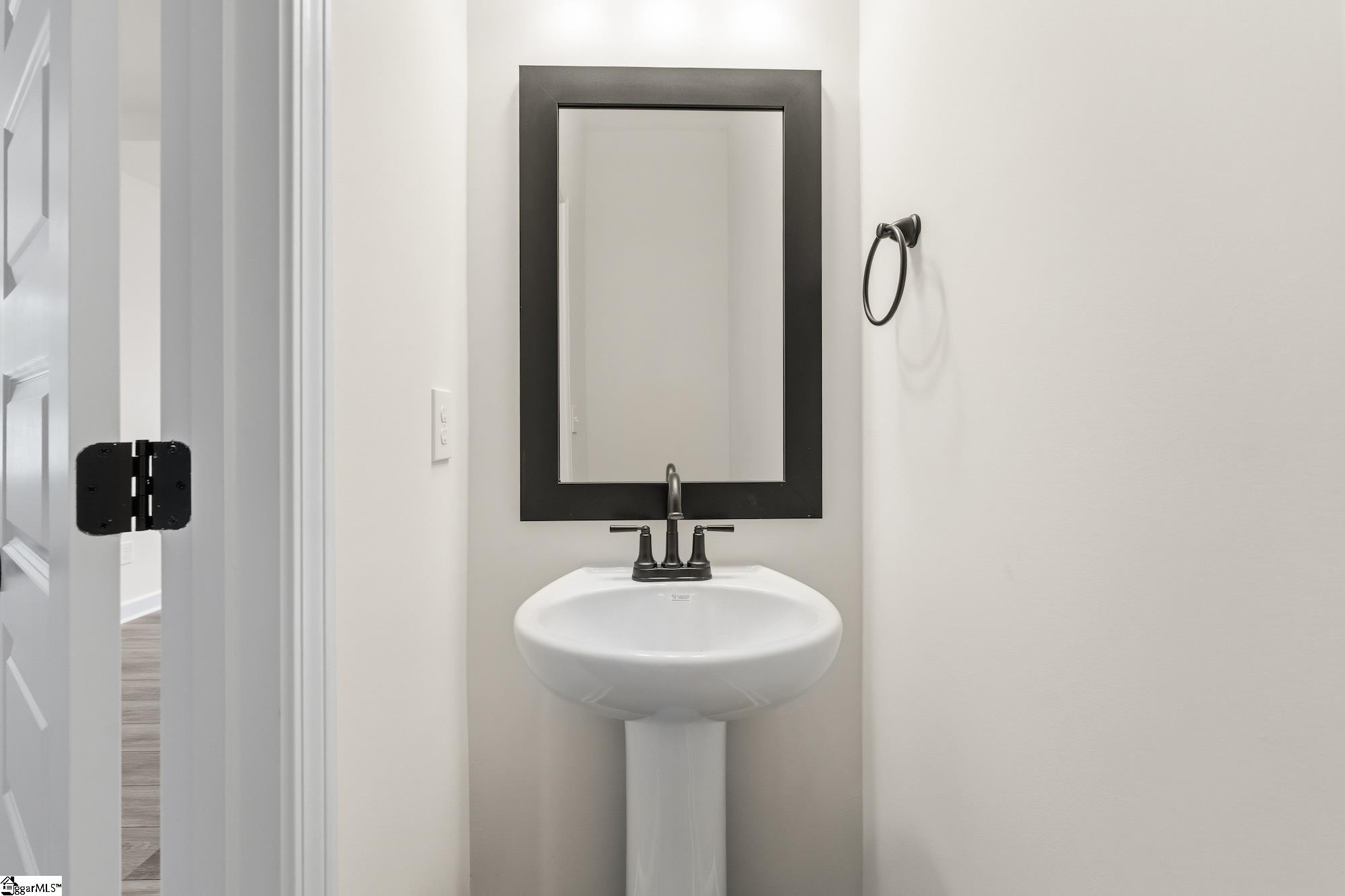 1112 Manse Jolly Road Property Photo 16