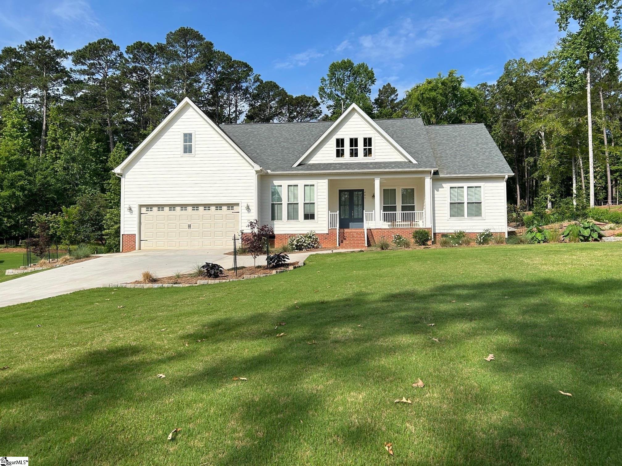 403 Lakeport Drive Property Photo 1