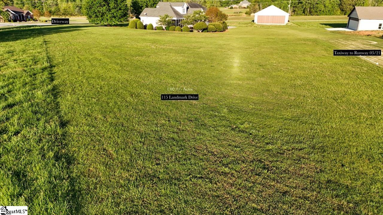 115 Landmark Drive Property Photo 10