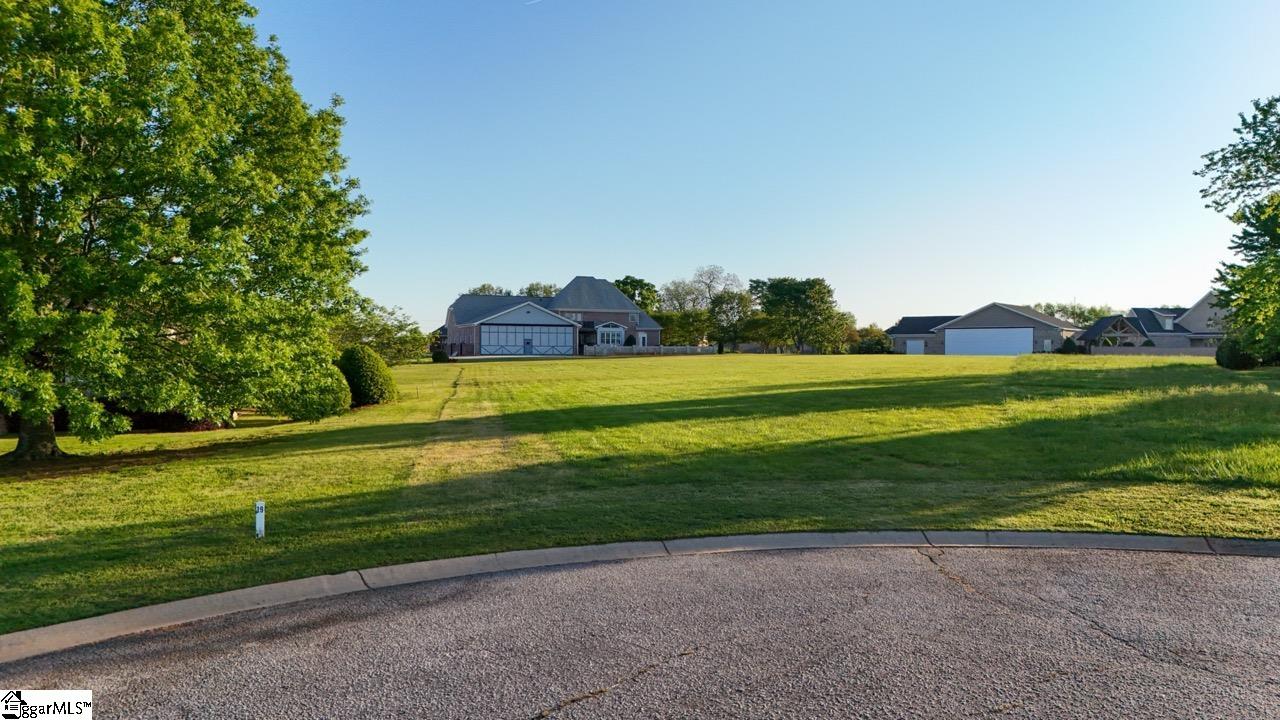 115 Landmark Drive Property Photo 12