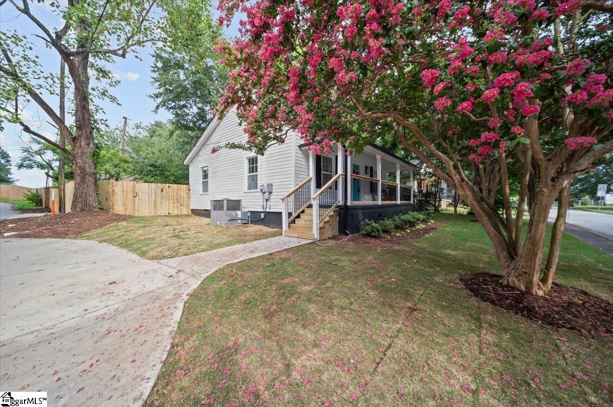 8 Baldwin Street Property Photo 3